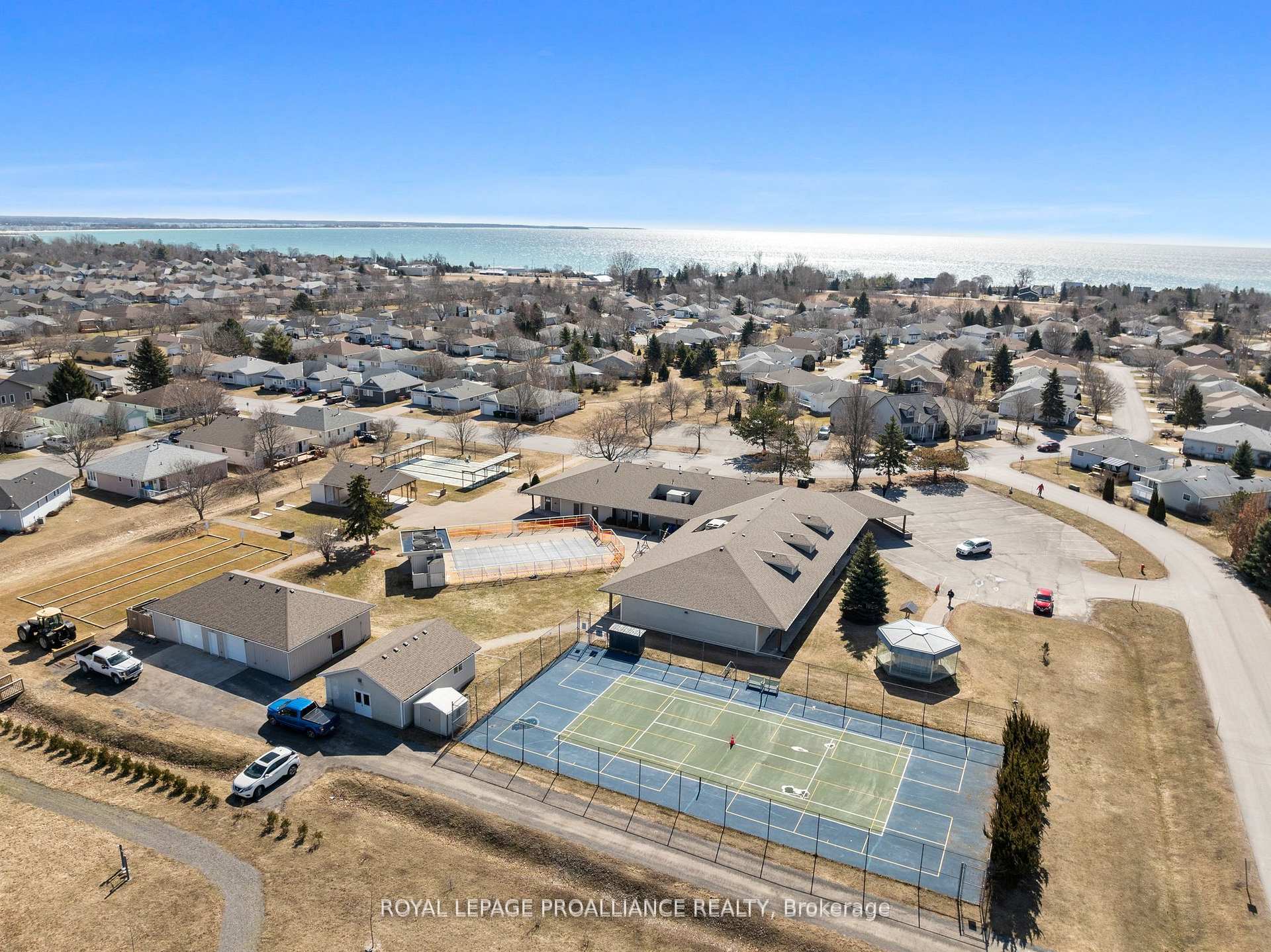 Photo 37 of 5 Conger Drive, Prince Edward County, Wellington Ward — HOMEH