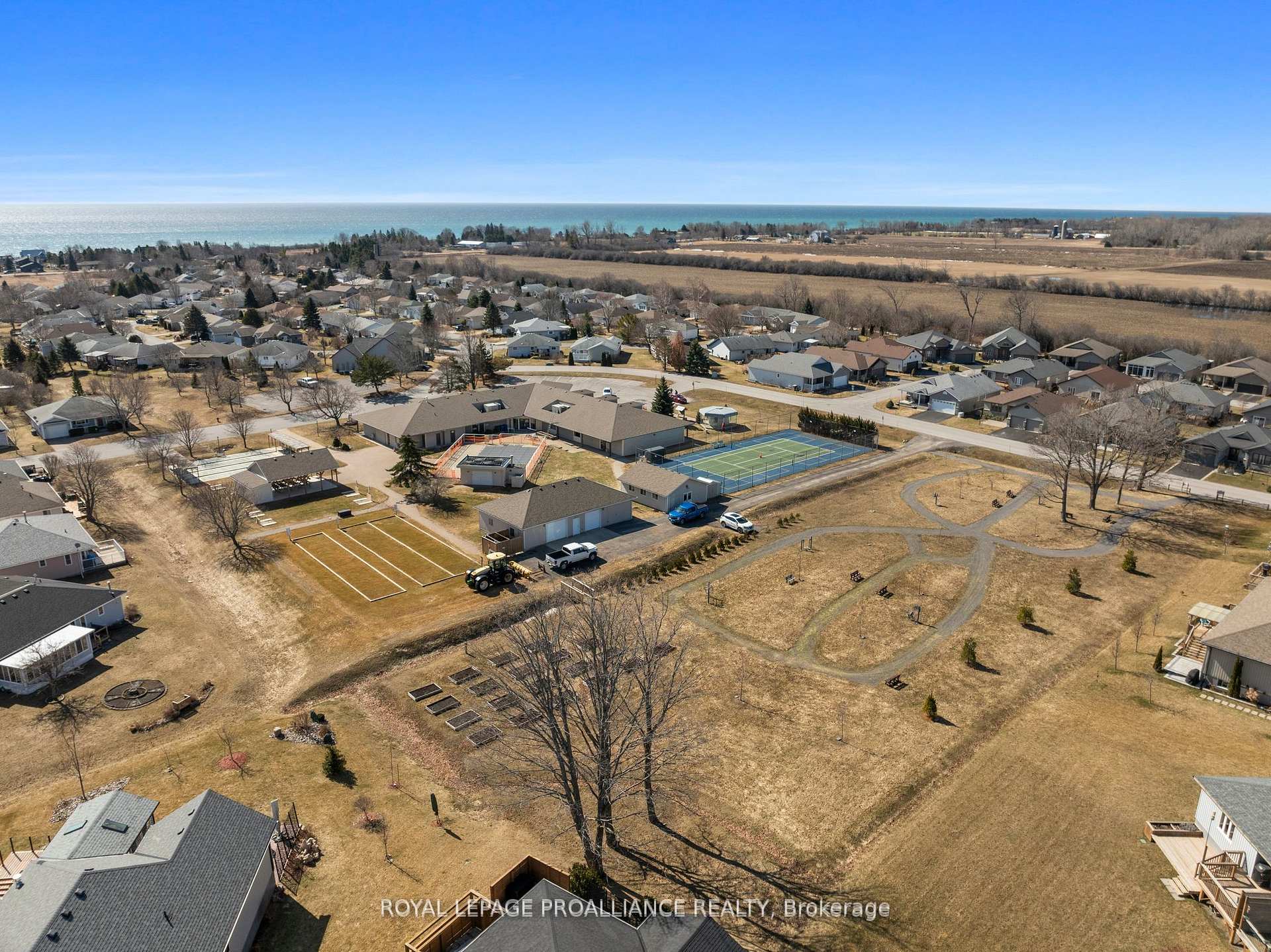 Photo 38 of 5 Conger Drive, Prince Edward County, Wellington Ward — HOMEH