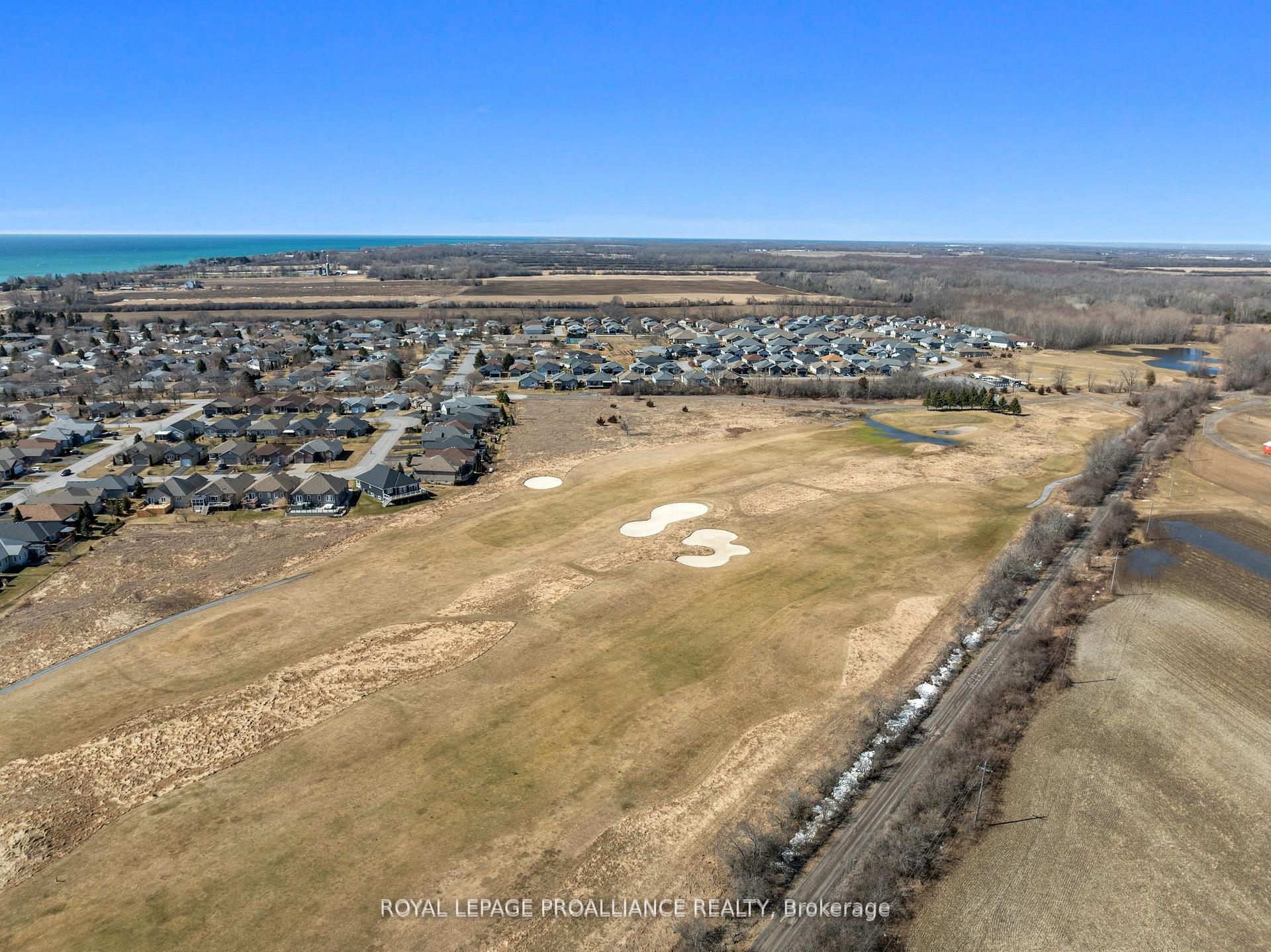 Photo 40 of 5 Conger Drive, Prince Edward County, Wellington Ward — HOMEH