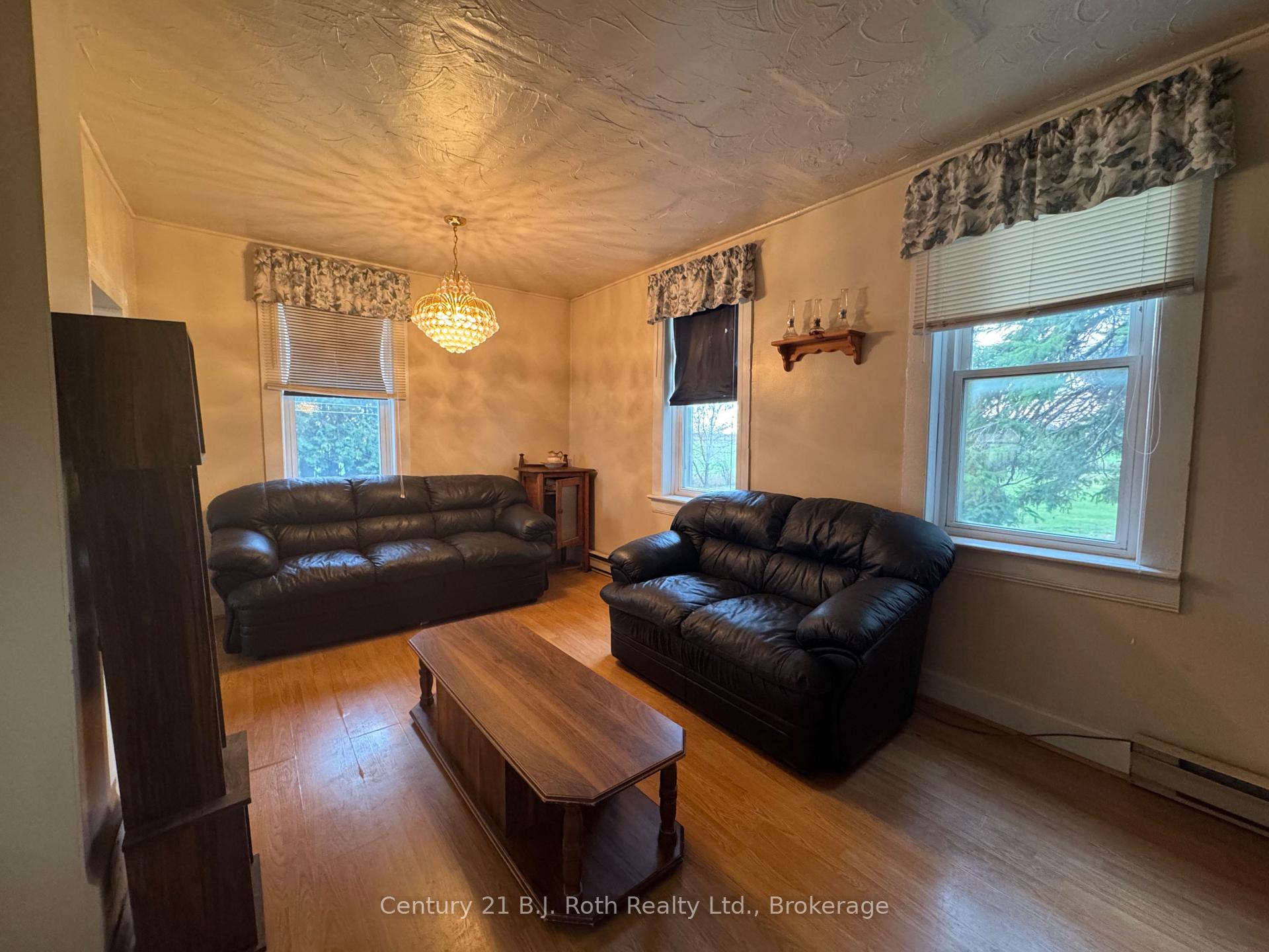 Photo 11 of 1767 10 Concession, Ramara, Rural Ramara — HOMEH