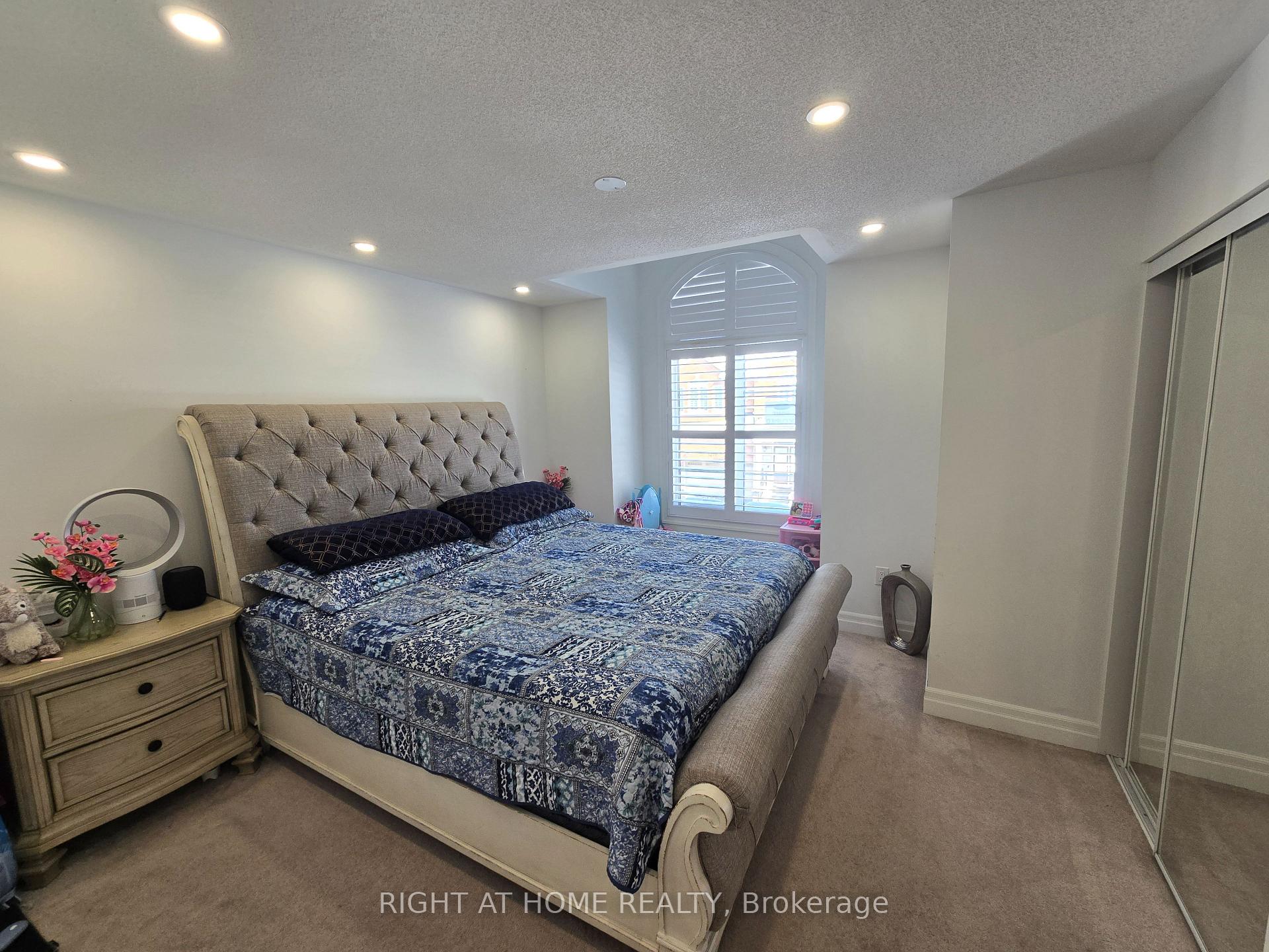 Photo 2 of Unit (Upper), 1226 Elderberry Crescent, Milton, Cobban — HOMEH