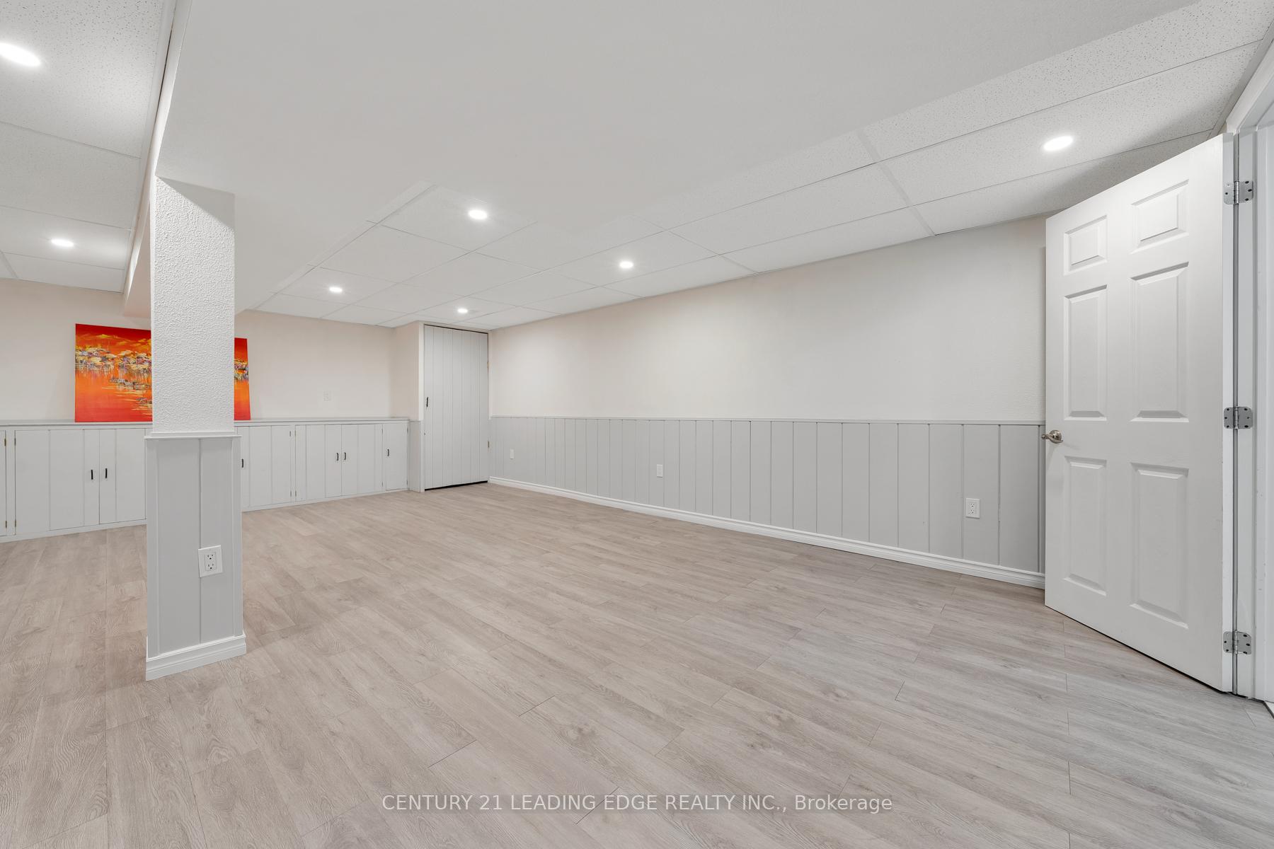 Photo 31 of 809 Sanok Drive, Pickering, West Shore — HOMEH