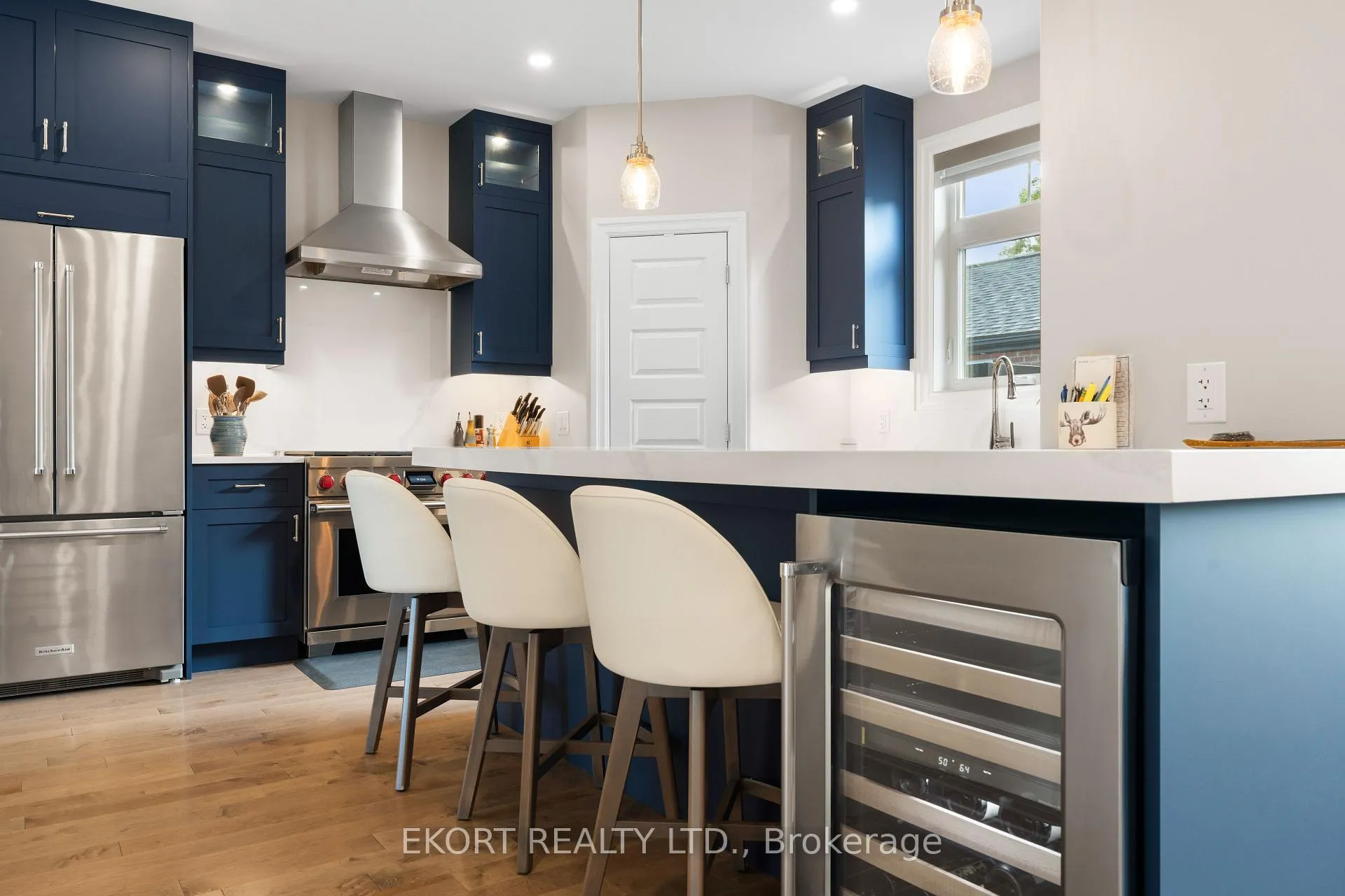 Photo 12 of 45 Bentley Crescent, Prince Edward County, South Marysburg Ward — HOMEH