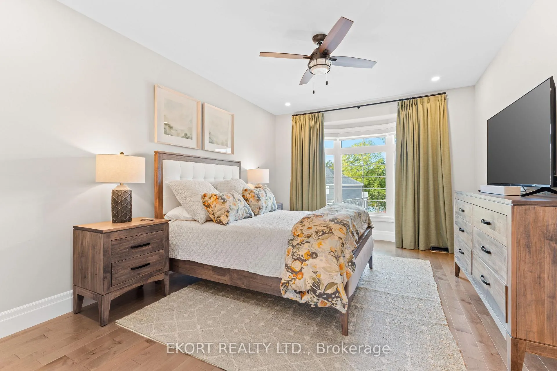 Photo 22 of 45 Bentley Crescent, Prince Edward County, South Marysburg Ward — HOMEH