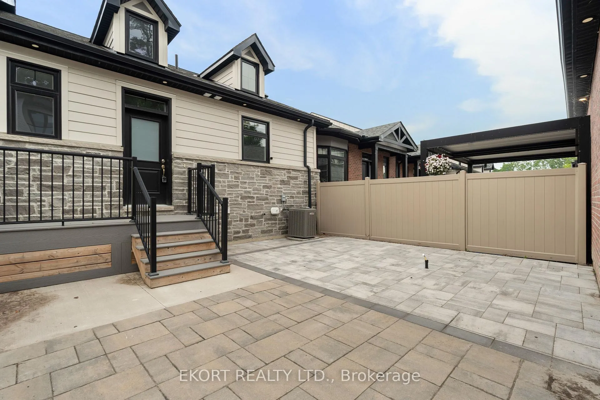 Photo 37 of 45 Bentley Crescent, Prince Edward County, South Marysburg Ward — HOMEH