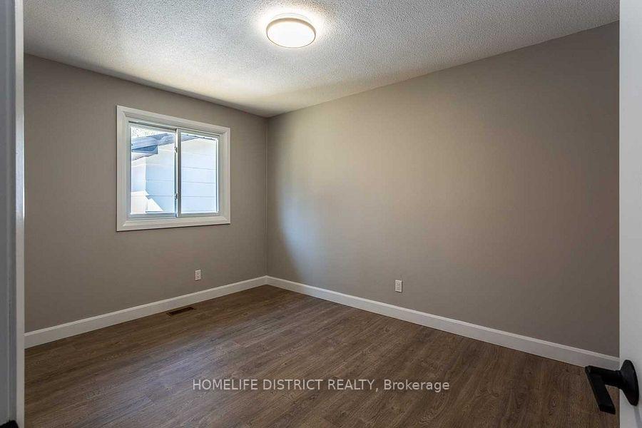 Photo 14 of 102 Parkview Road, Prince Edward County, Ameliasburg Ward — HOMEH