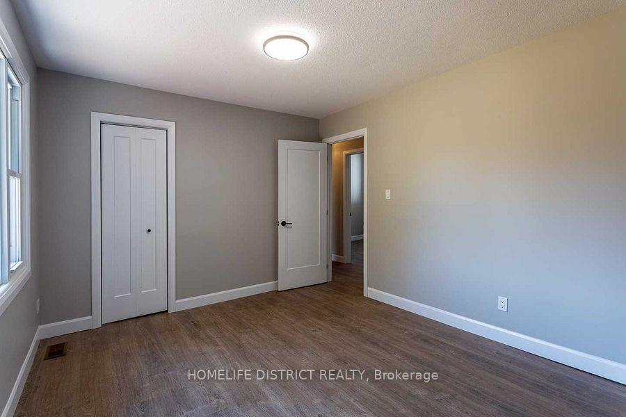Photo 16 of 102 Parkview Road, Prince Edward County, Ameliasburg Ward — HOMEH