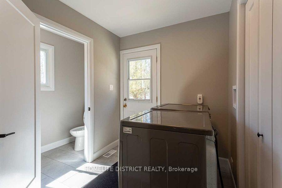 Photo 21 of 102 Parkview Road, Prince Edward County, Ameliasburg Ward — HOMEH