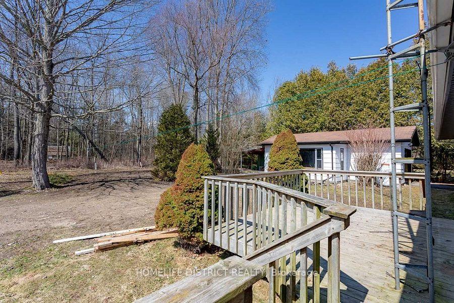 Photo 32 of 102 Parkview Road, Prince Edward County, Ameliasburg Ward — HOMEH