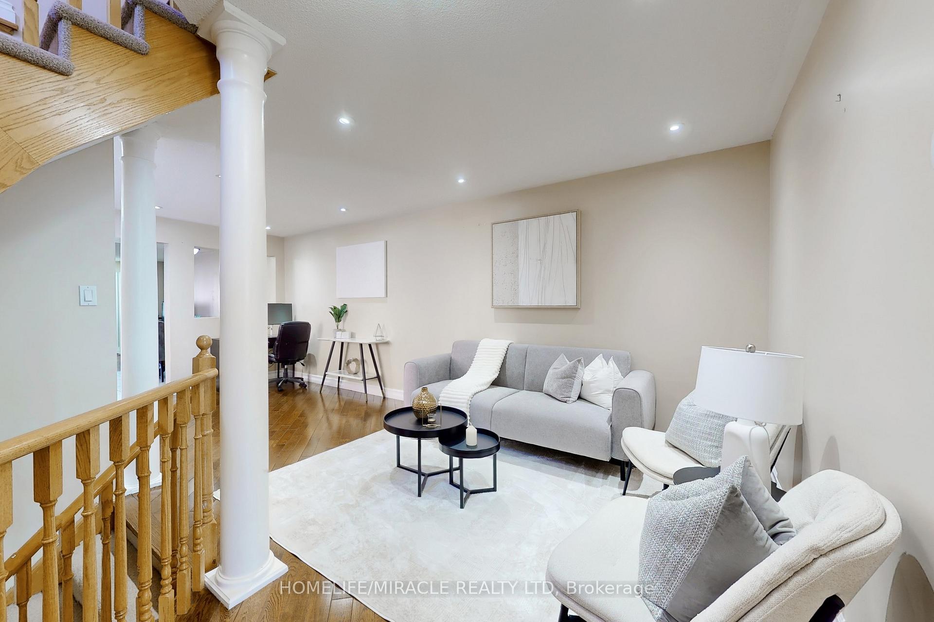 Photo 6 of 1324 Mowat Lane, Milton, Dempsey — HOMEH