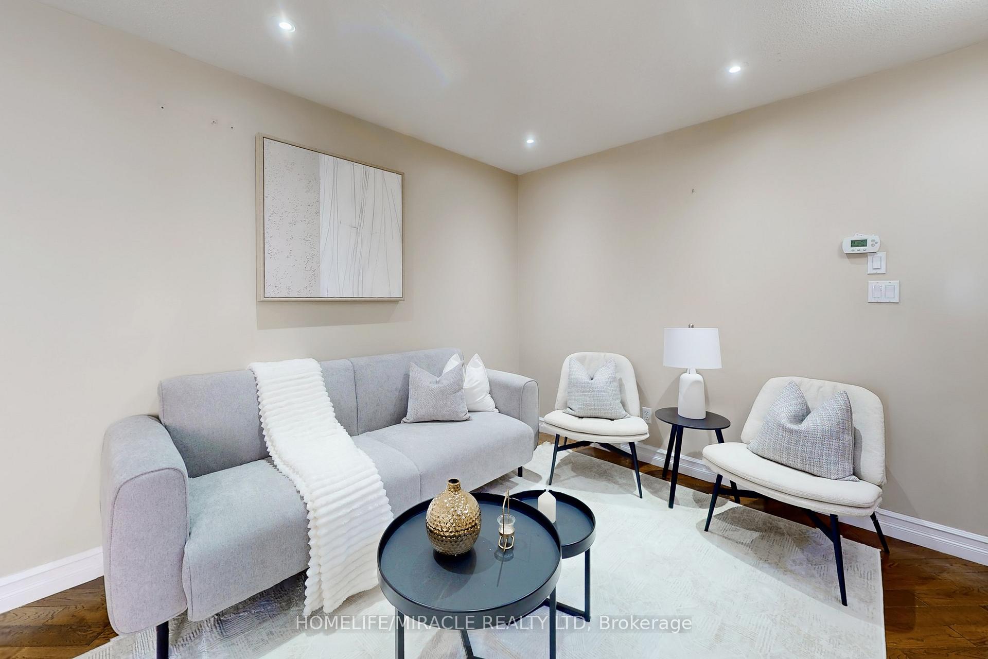 Photo 7 of 1324 Mowat Lane, Milton, Dempsey — HOMEH