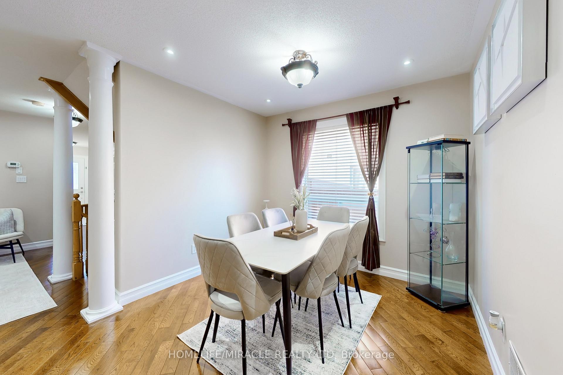 Photo 9 of 1324 Mowat Lane, Milton, Dempsey — HOMEH