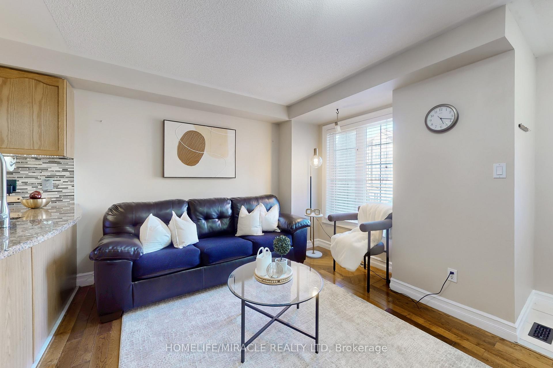 Photo 12 of 1324 Mowat Lane, Milton, Dempsey — HOMEH