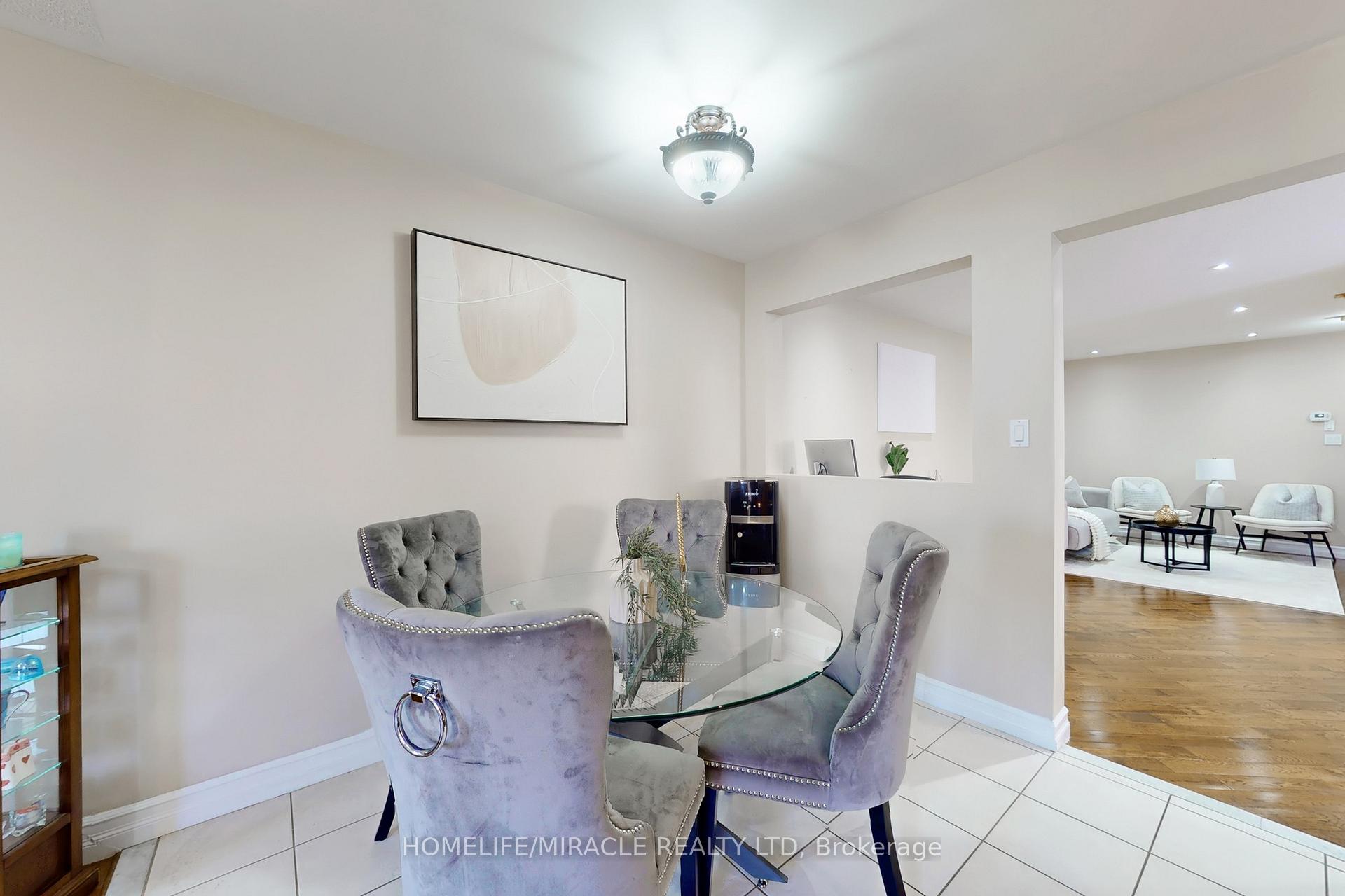 Photo 21 of 1324 Mowat Lane, Milton, Dempsey — HOMEH