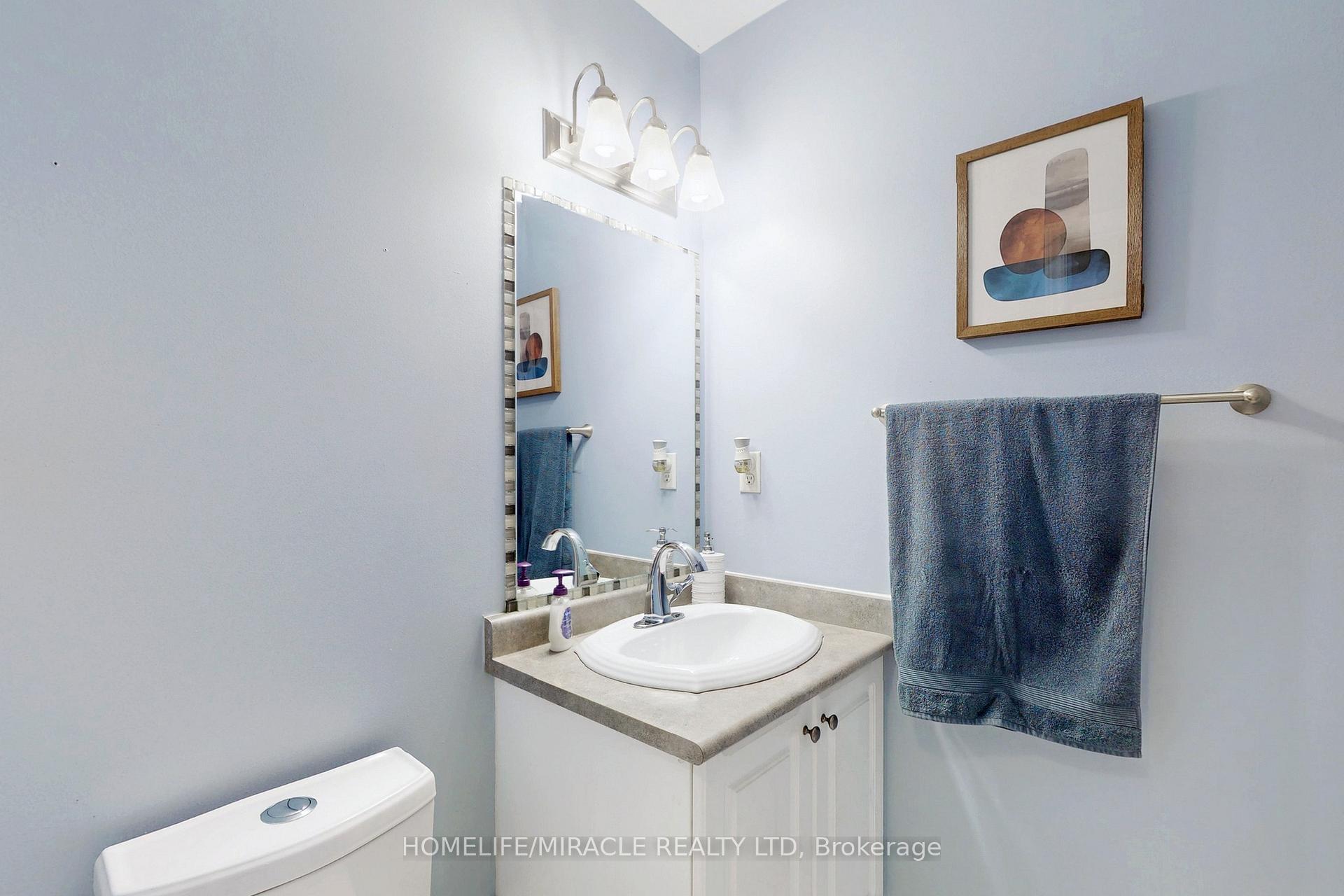 Photo 30 of 1324 Mowat Lane, Milton, Dempsey — HOMEH