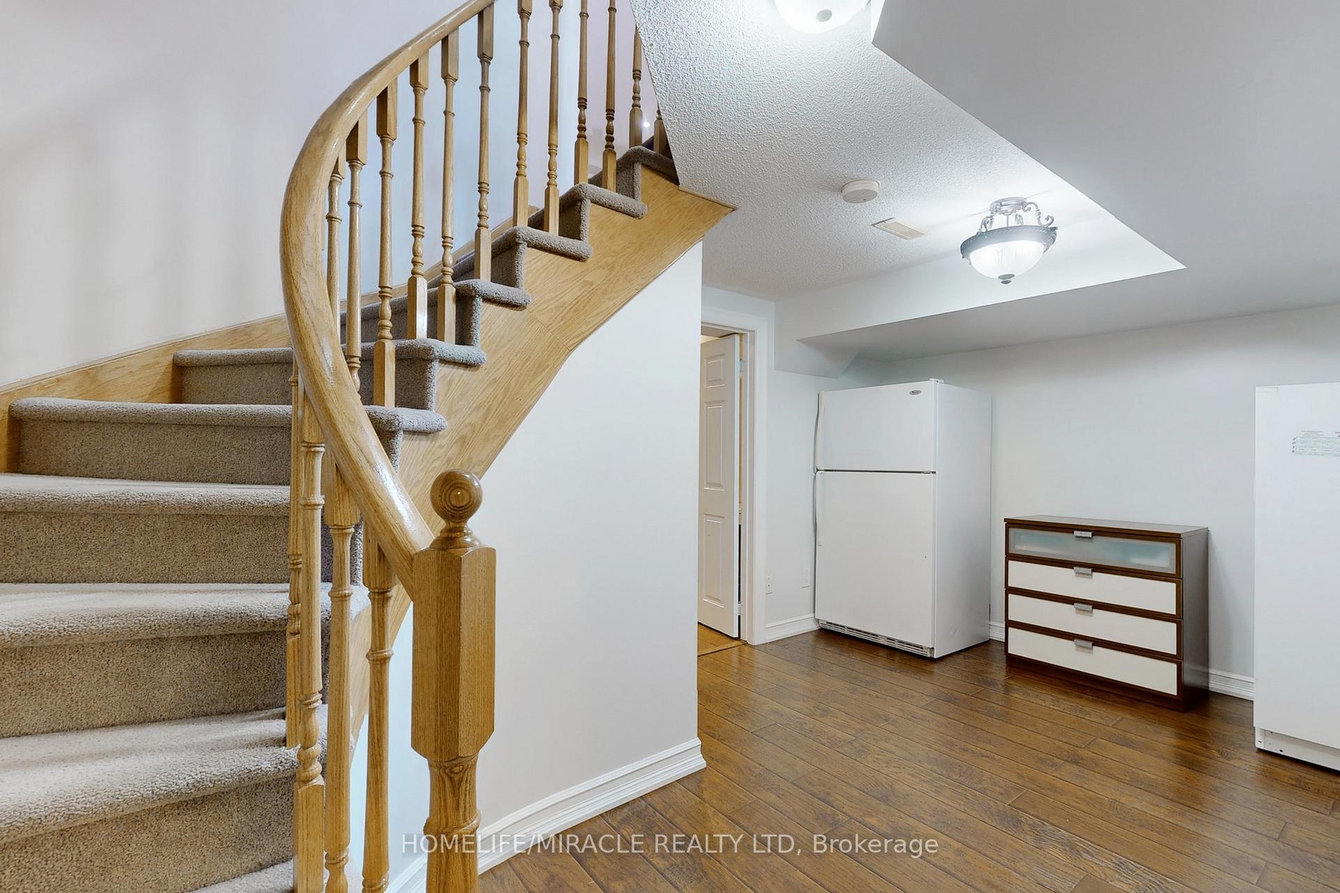Photo 34 of 1324 Mowat Lane, Milton, Dempsey — HOMEH