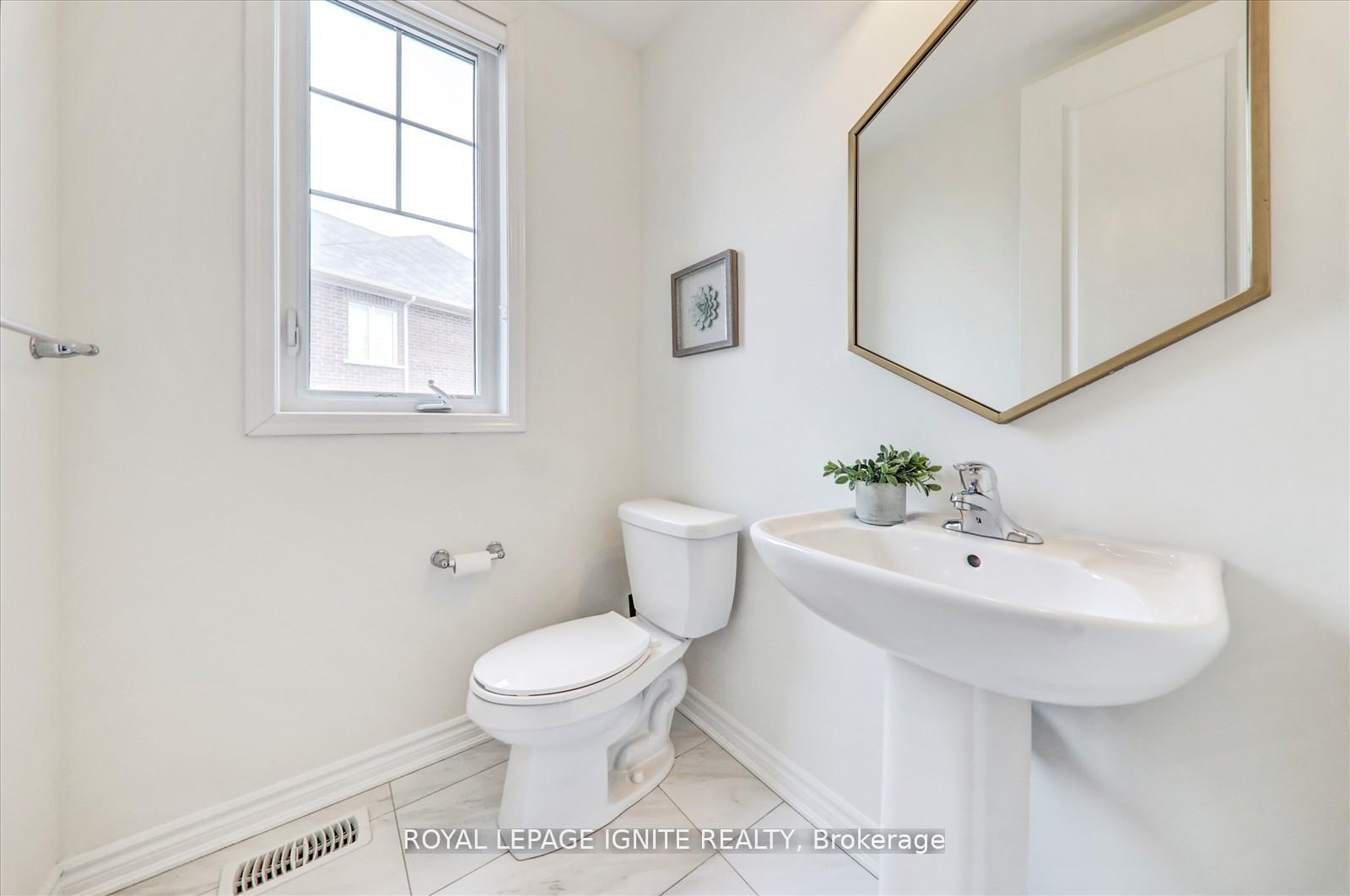 Photo 21 of 1072 Foxtail Crescent, Pickering, Rural Pickering — HOMEH
