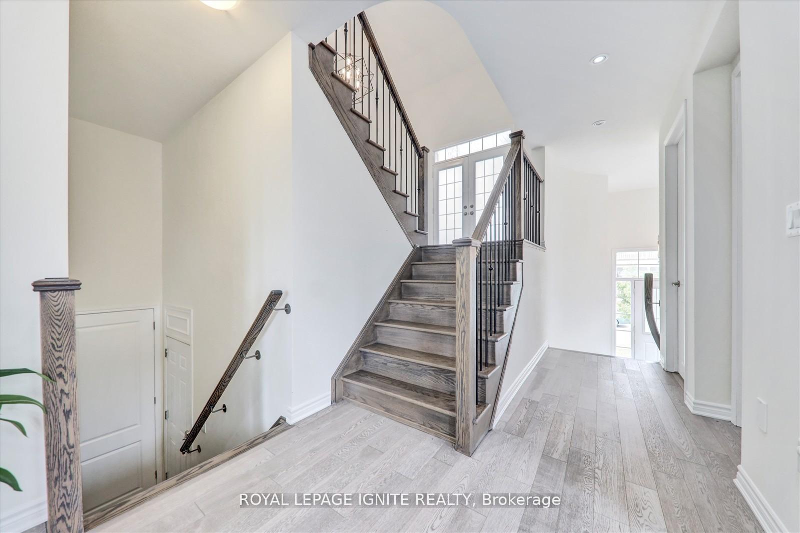 Photo 23 of 1072 Foxtail Crescent, Pickering, Rural Pickering — HOMEH