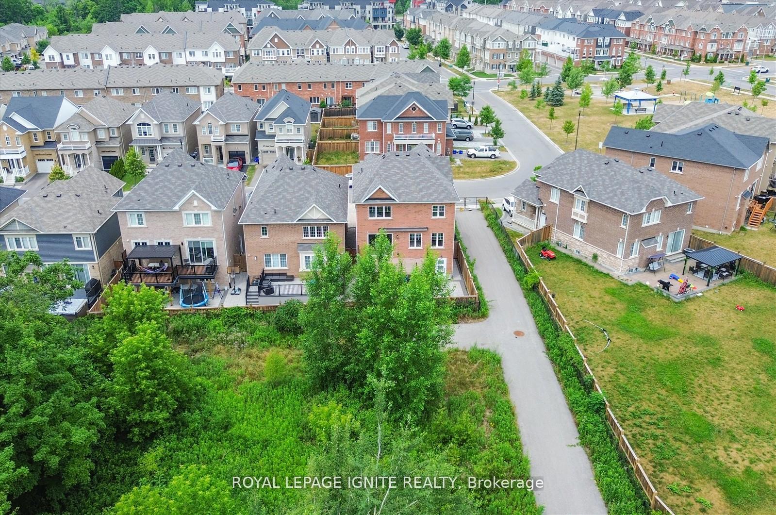 Photo 46 of 1072 Foxtail Crescent, Pickering, Rural Pickering — HOMEH