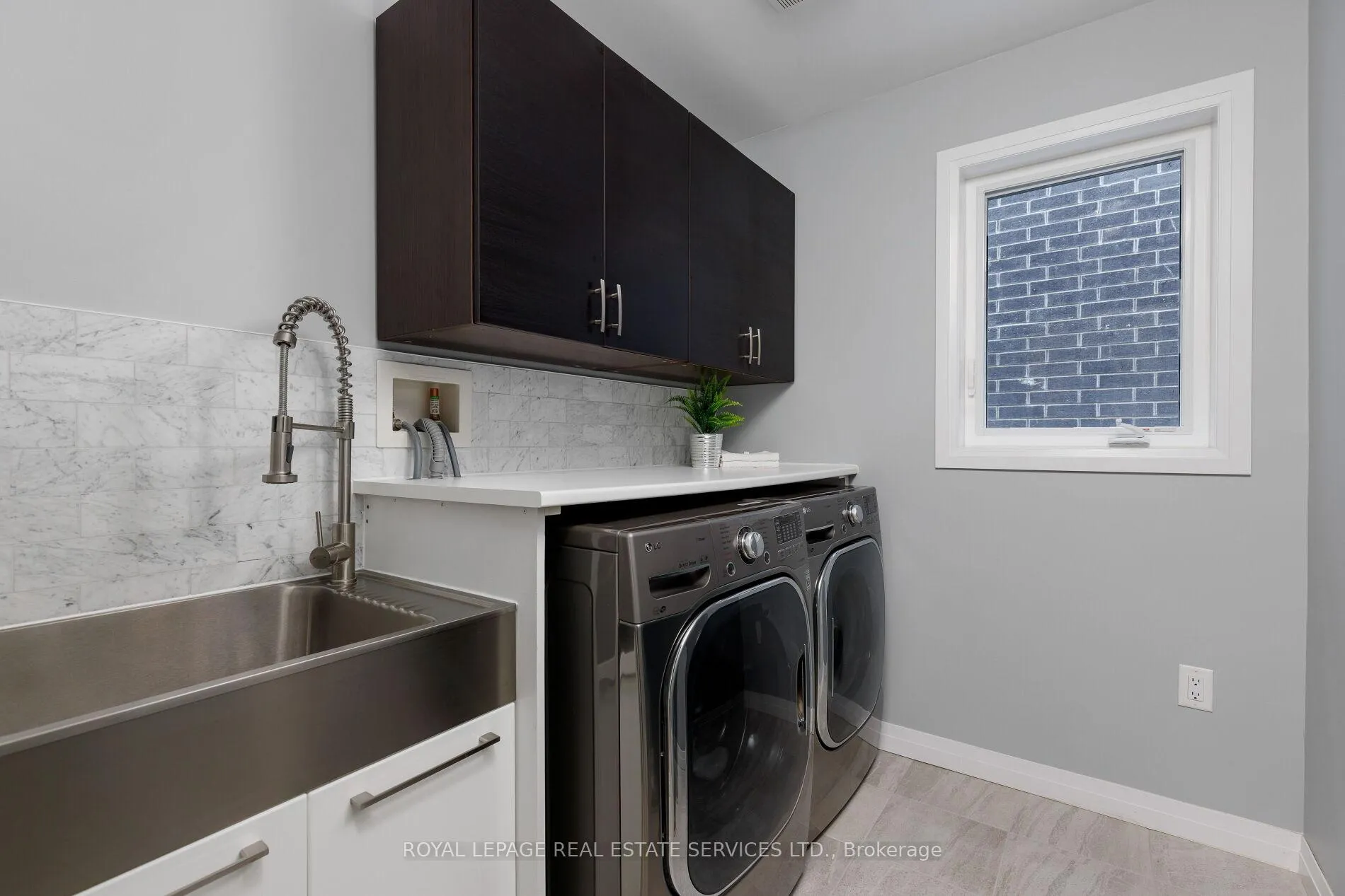 Photo 151 of 4037 Stadelbauer Drive, Lincoln, Beamsville — HOMEH