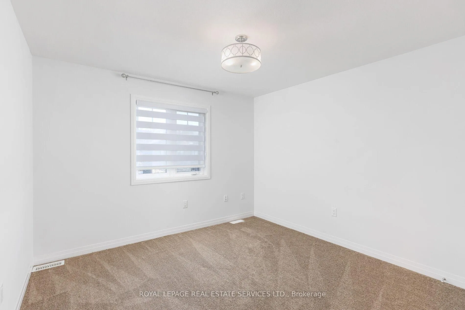 Photo 244 of 4037 Stadelbauer Drive, Lincoln, Beamsville — HOMEH