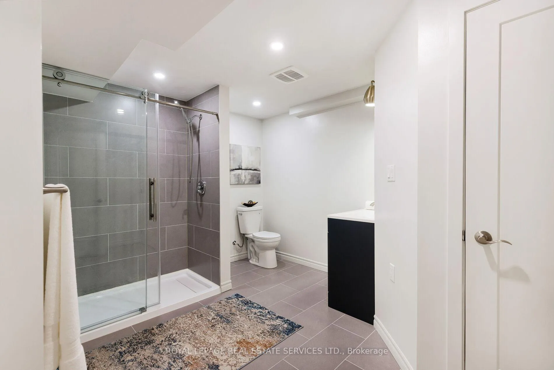 Photo 349 of 4037 Stadelbauer Drive, Lincoln, Beamsville — HOMEH