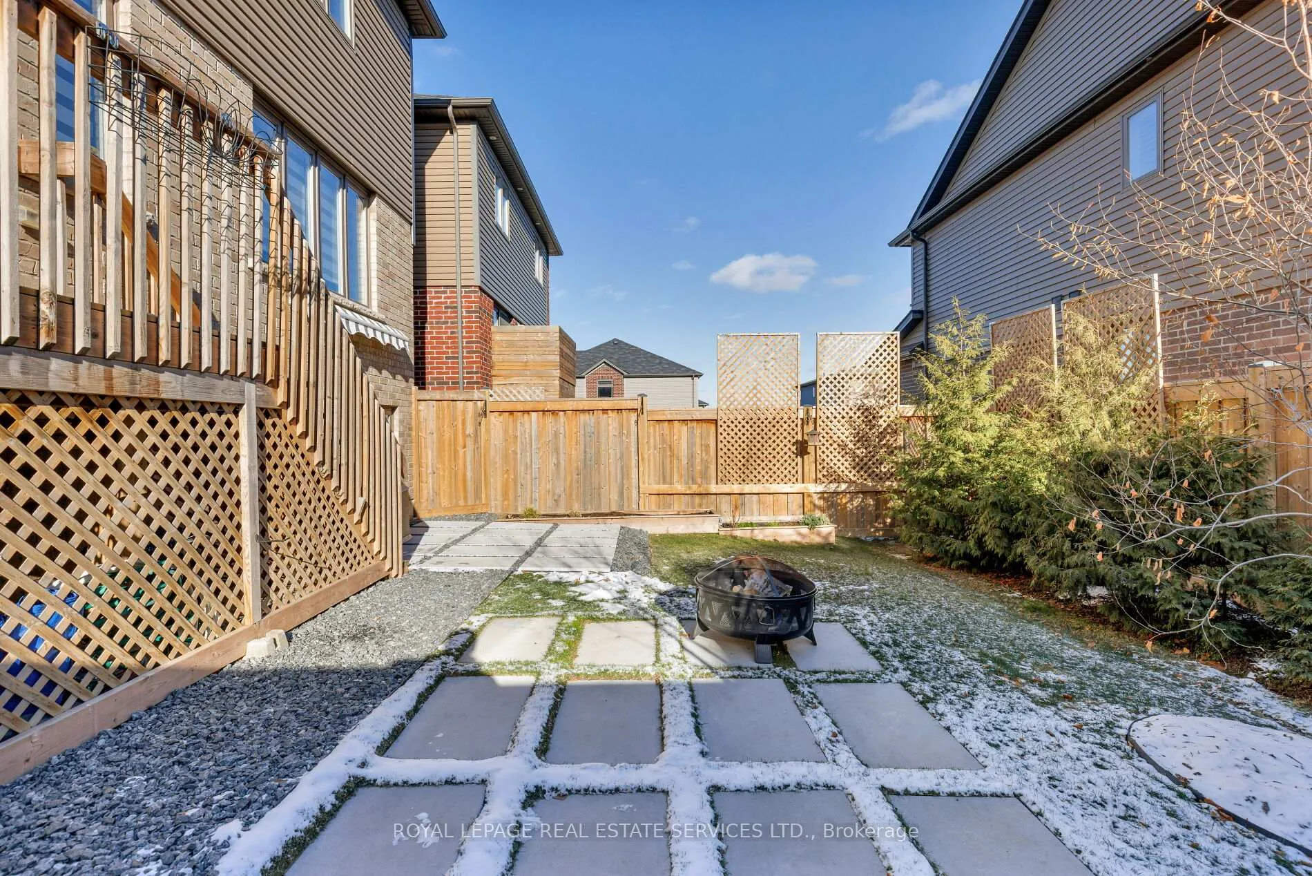 Photo 380 of 4037 Stadelbauer Drive, Lincoln, Beamsville — HOMEH