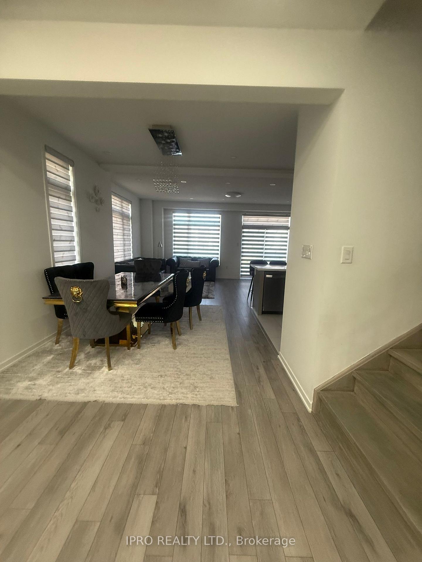 Photo 8 of Unit 20, 817 Conlin Road, Oshawa, Samac — HOMEH