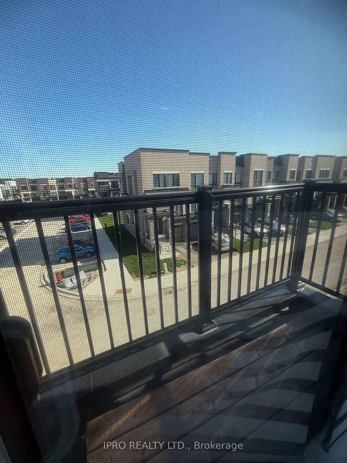 Photo 17 of Unit 20, 817 Conlin Road, Oshawa, Samac — HOMEH