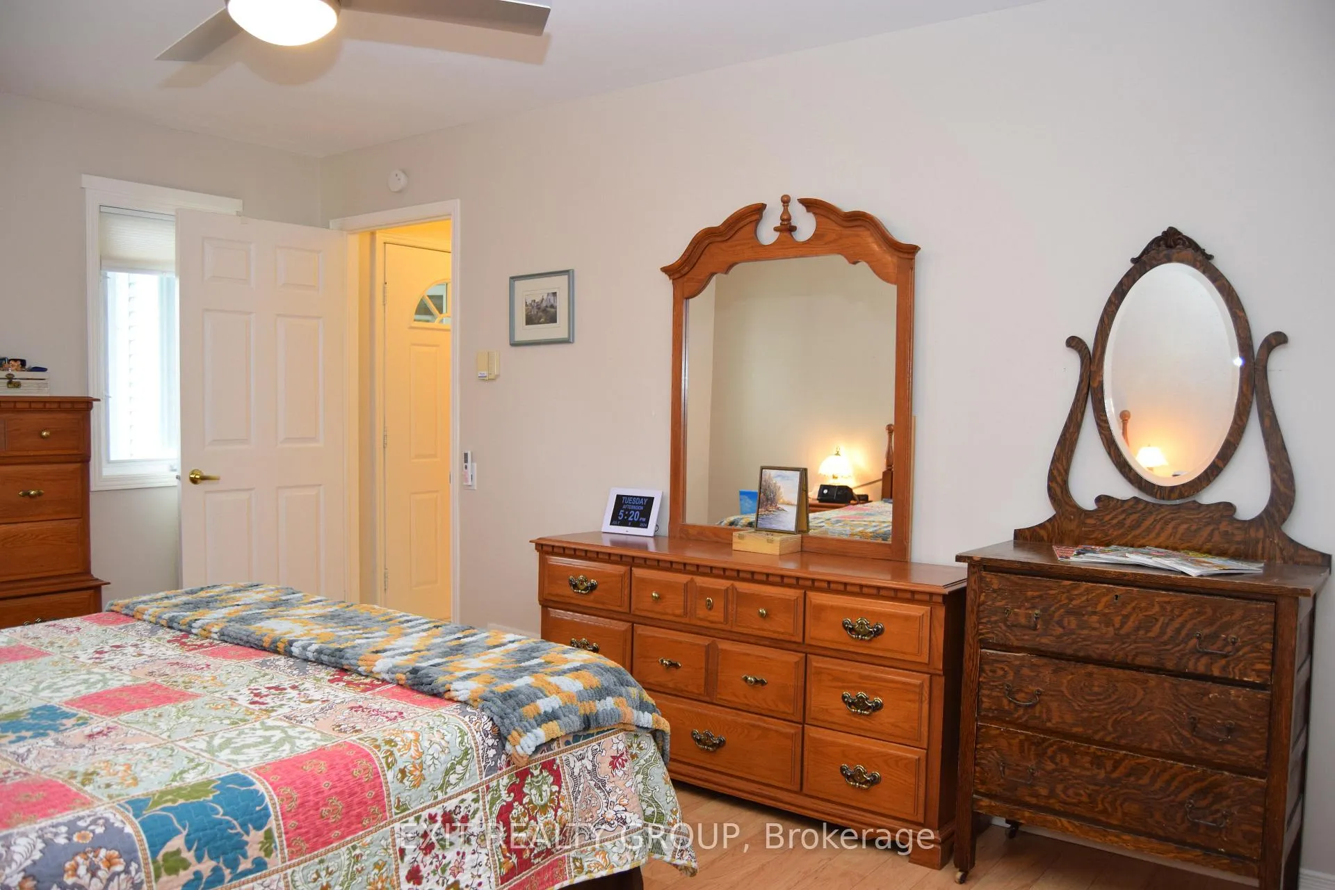 Photo 13 of 9 Empire Boulevard, Prince Edward County, Wellington Ward — HOMEH
