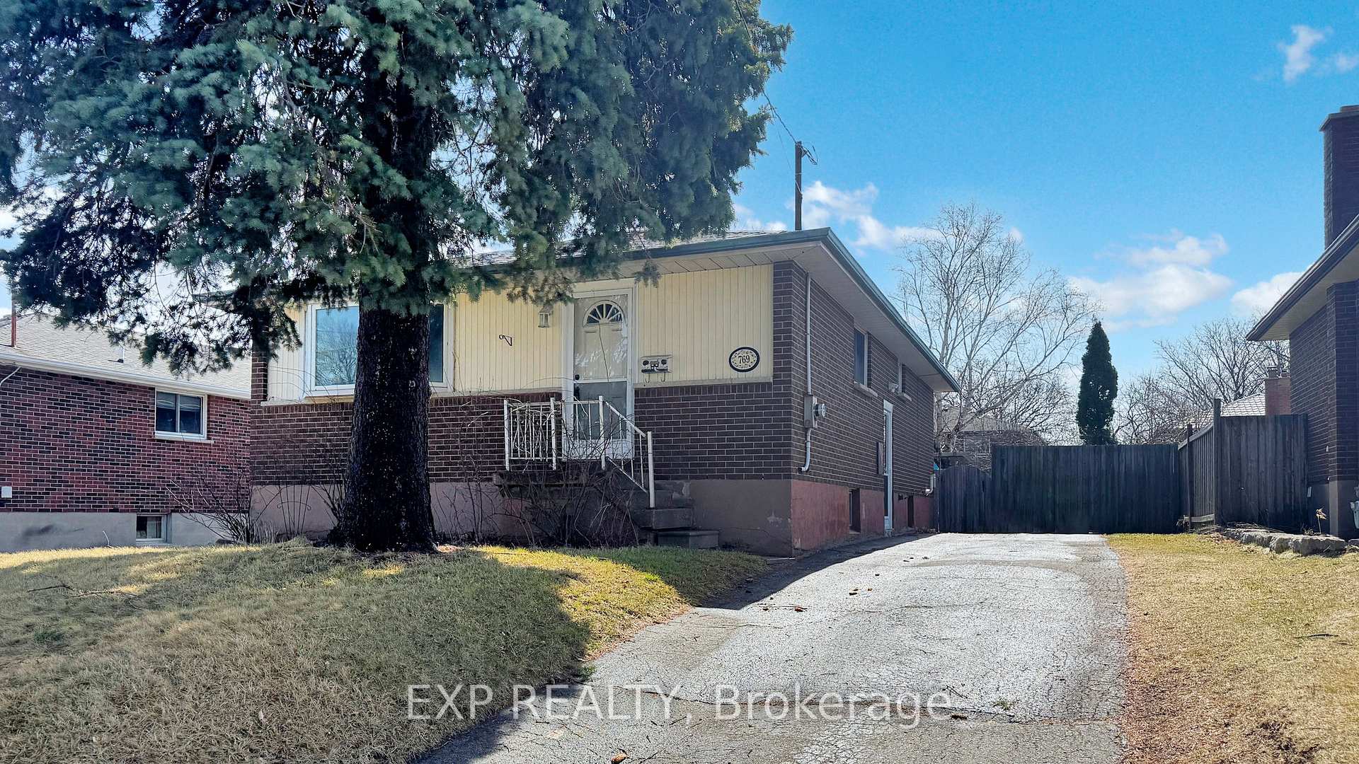Photo 5 of 769 Olive Avenue, Oshawa, Donevan — HOMEH