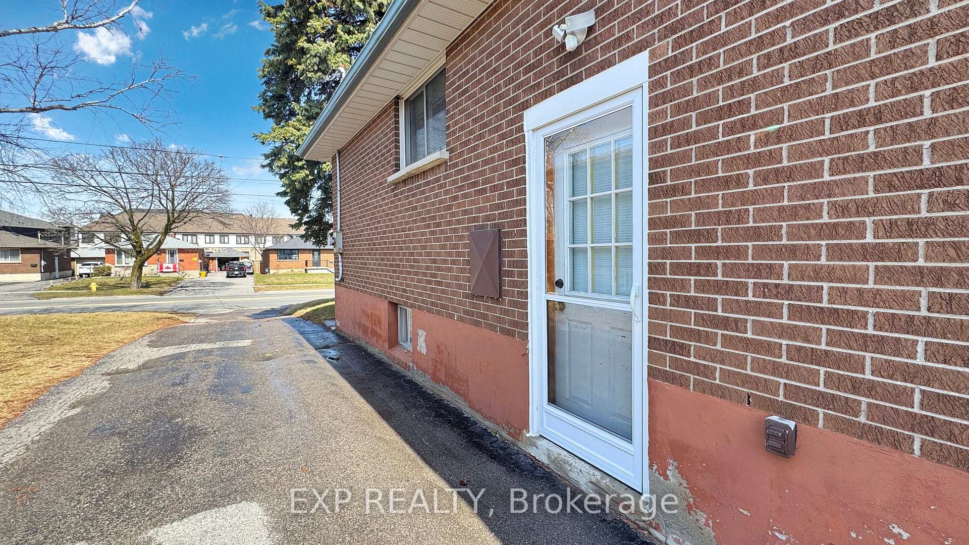 Photo 38 of 769 Olive Avenue, Oshawa, Donevan — HOMEH