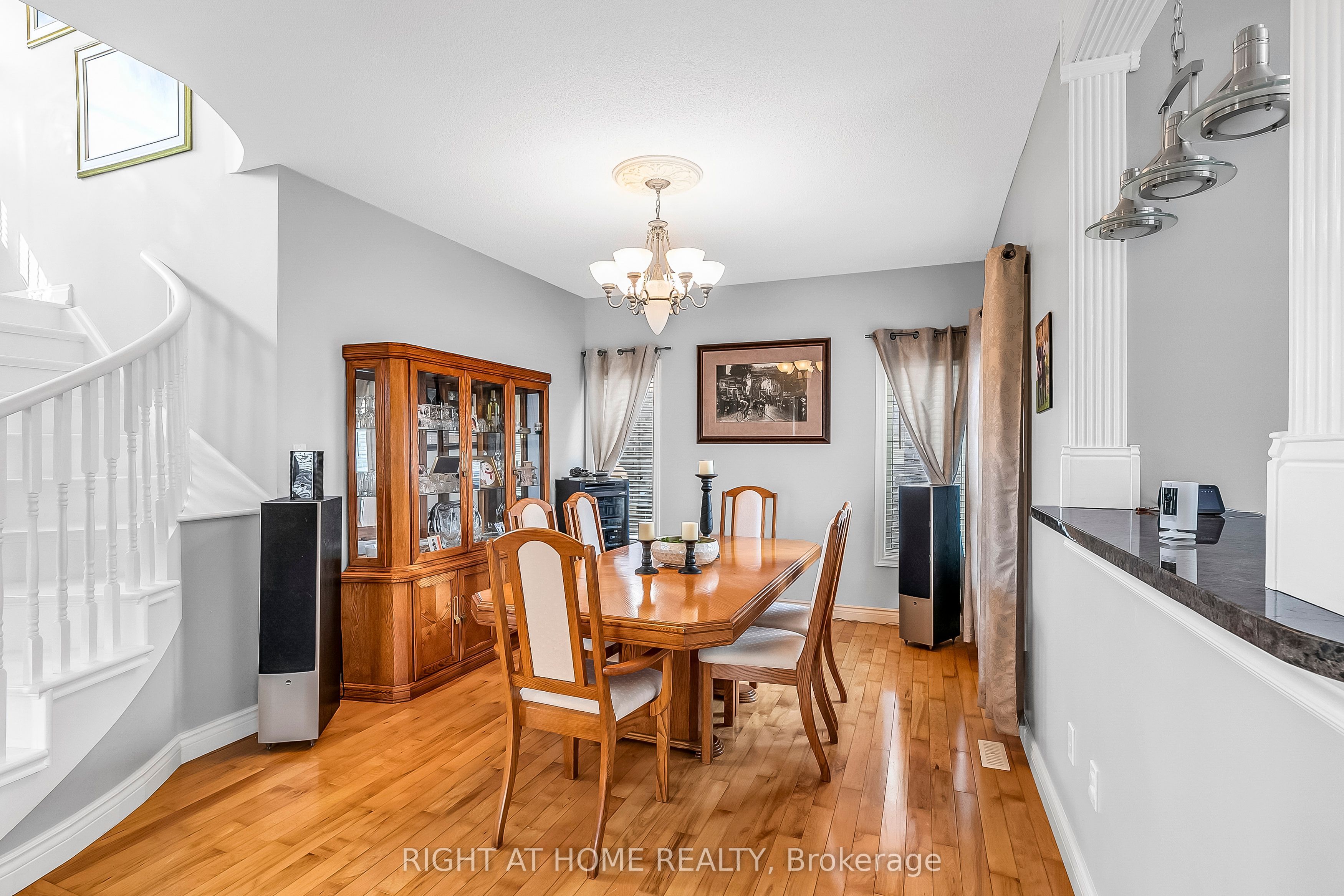 Photo 50 of 1923 Emerald Court, Innisfil, Alcona — HOMEH