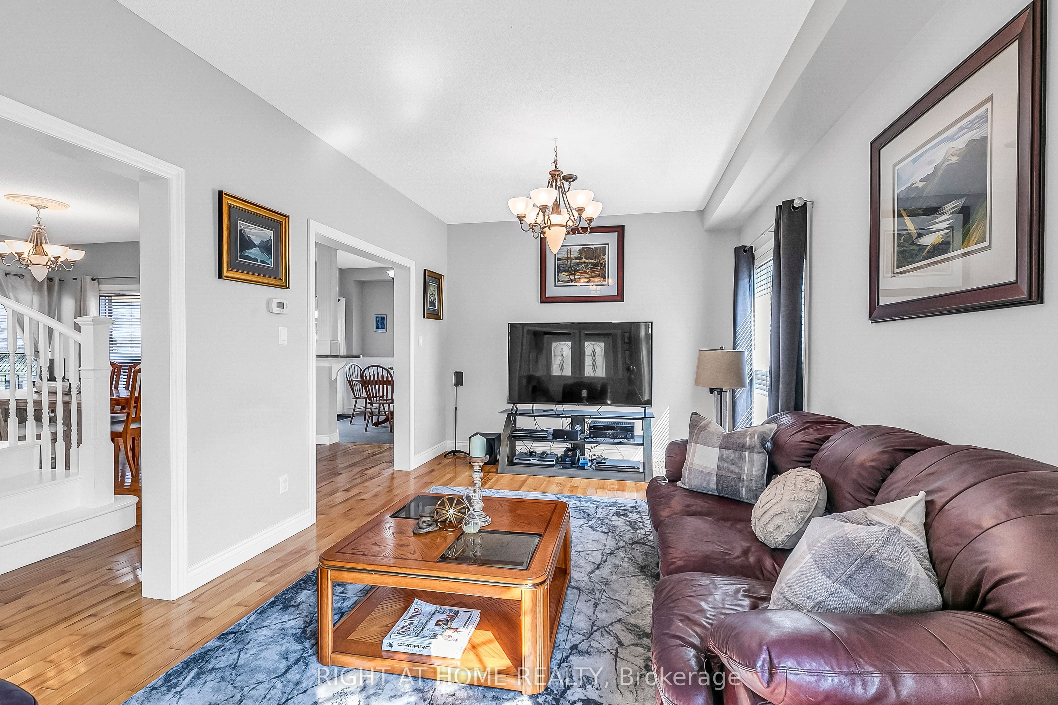 Photo 46 of 1923 Emerald Court, Innisfil, Alcona — HOMEH