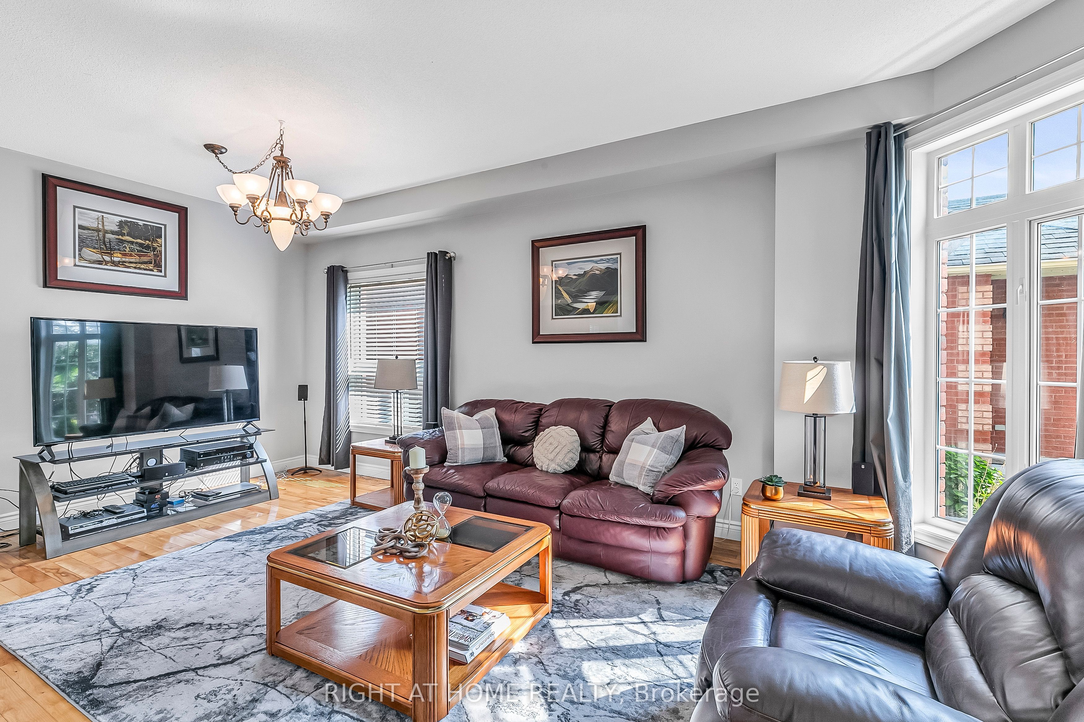 Photo 45 of 1923 Emerald Court, Innisfil, Alcona — HOMEH
