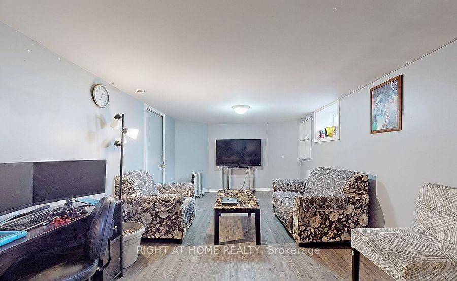 Photo 17 of 89 Chadburn Street, Oshawa, Central — HOMEH