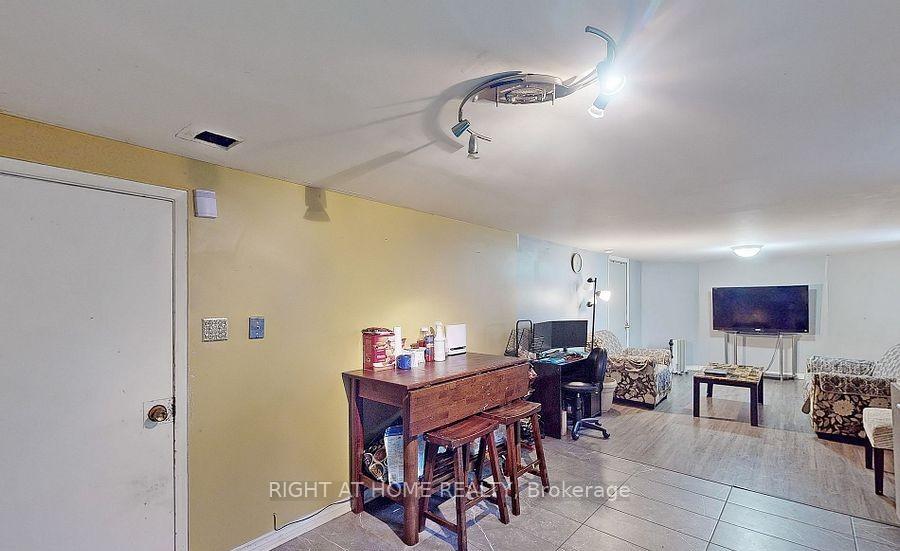 Photo 20 of 89 Chadburn Street, Oshawa, Central — HOMEH