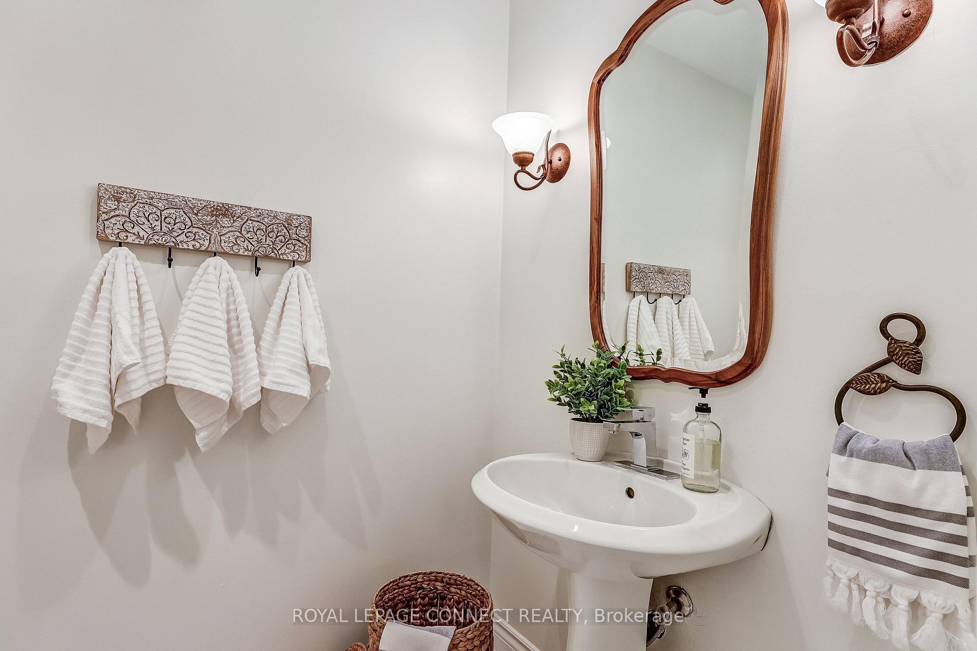 Photo 11 of 545 Charnwood Court, Pickering, Amberlea — HOMEH