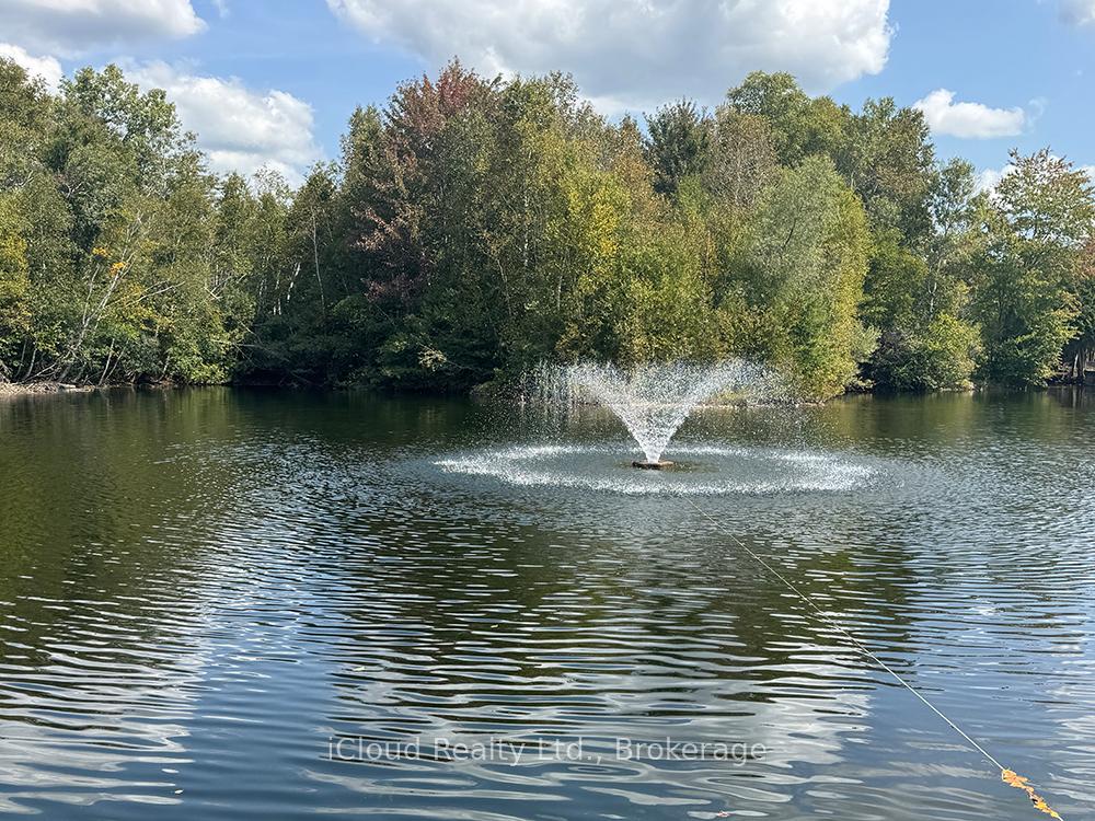 Photo 18 of 2 Trillium Beach Drive, Puslinch, Rural Puslinch East — HOMEH