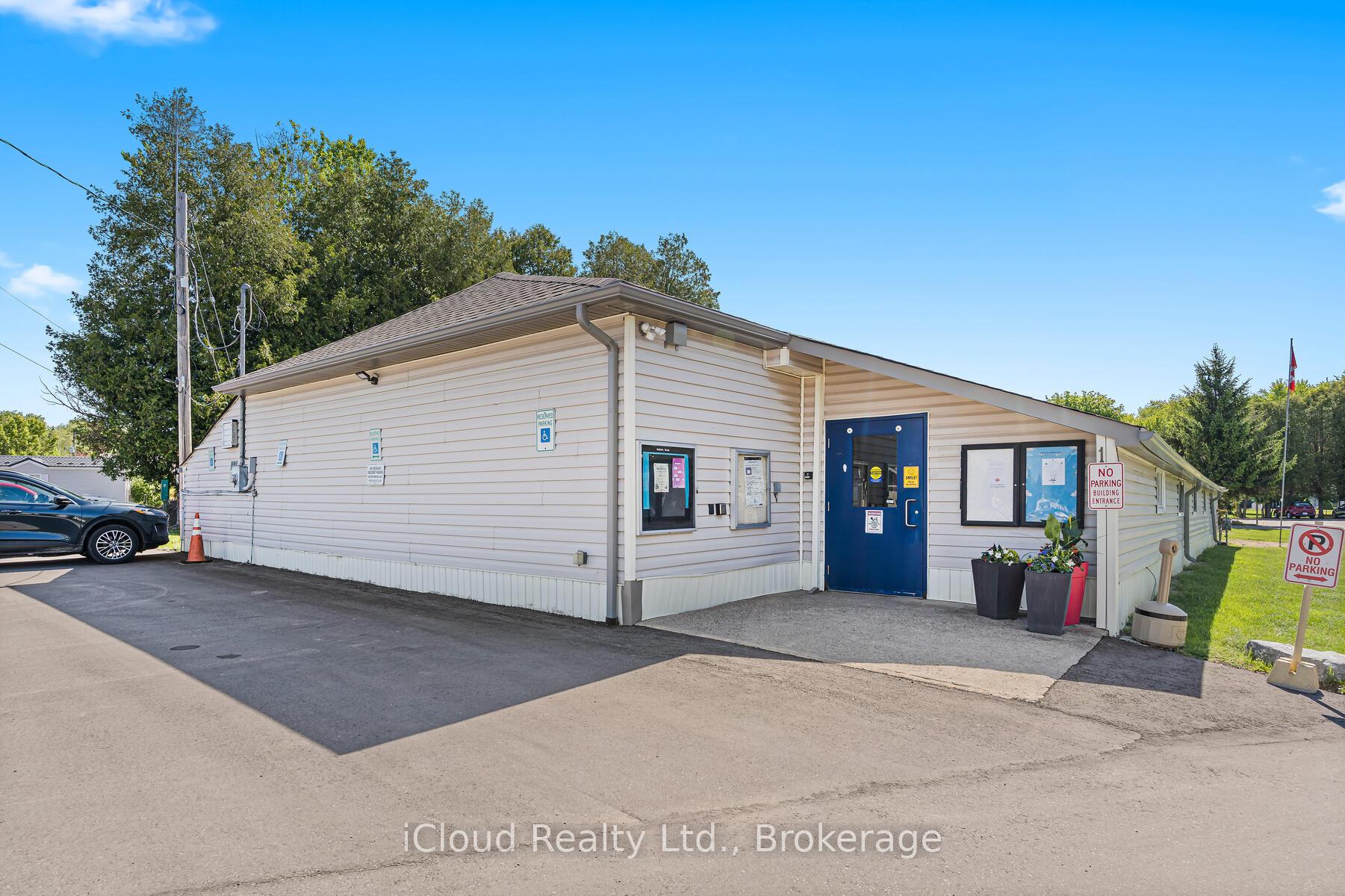 Photo 20 of 2 Trillium Beach Drive, Puslinch, Rural Puslinch East — HOMEH