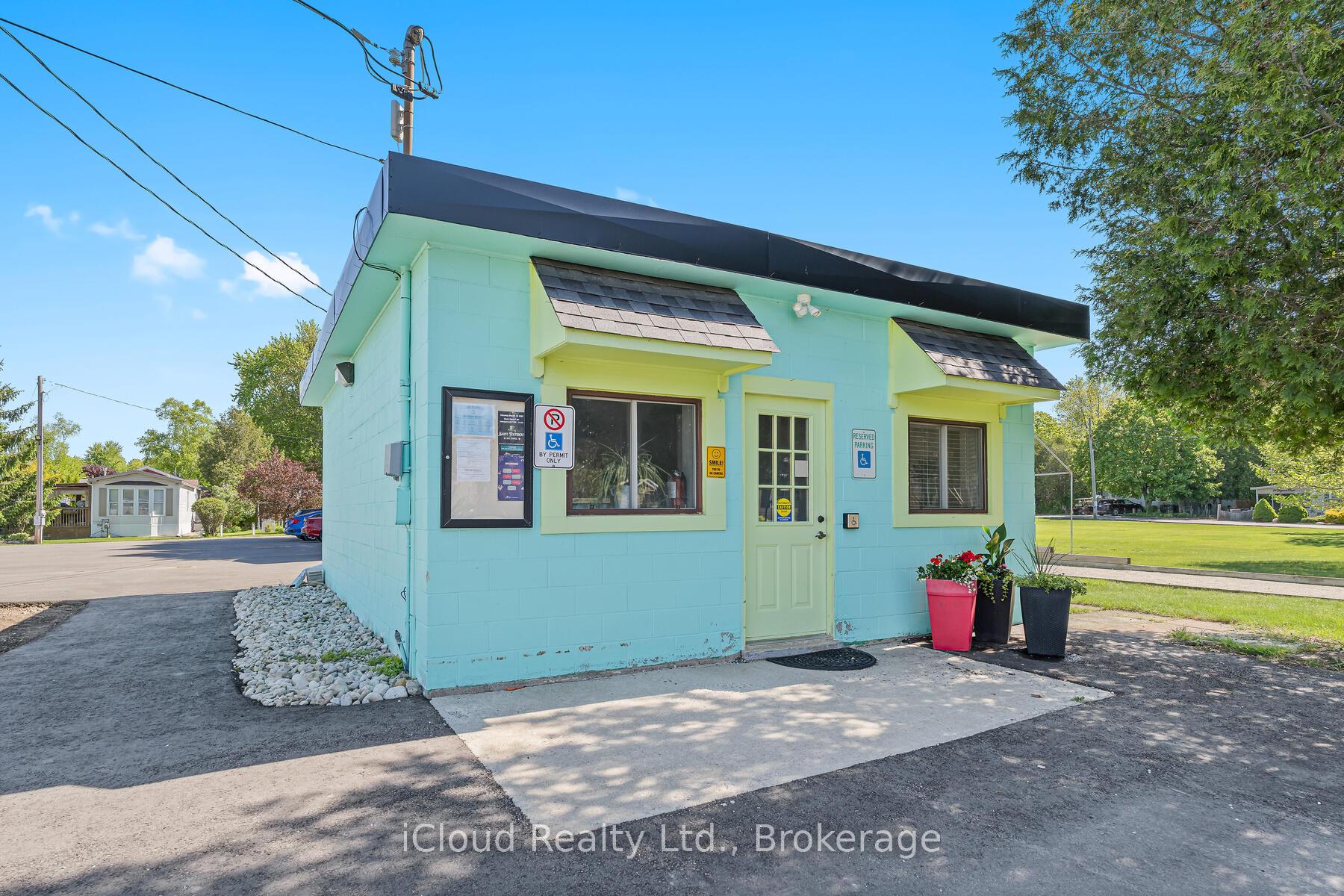 Photo 22 of 2 Trillium Beach Drive, Puslinch, Rural Puslinch East — HOMEH
