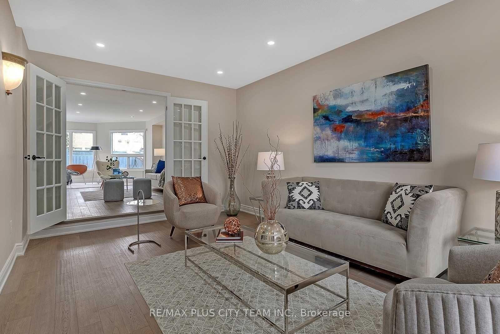 Photo 11 of 1574 Major Oaks Road, Pickering, Brock Ridge — HOMEH