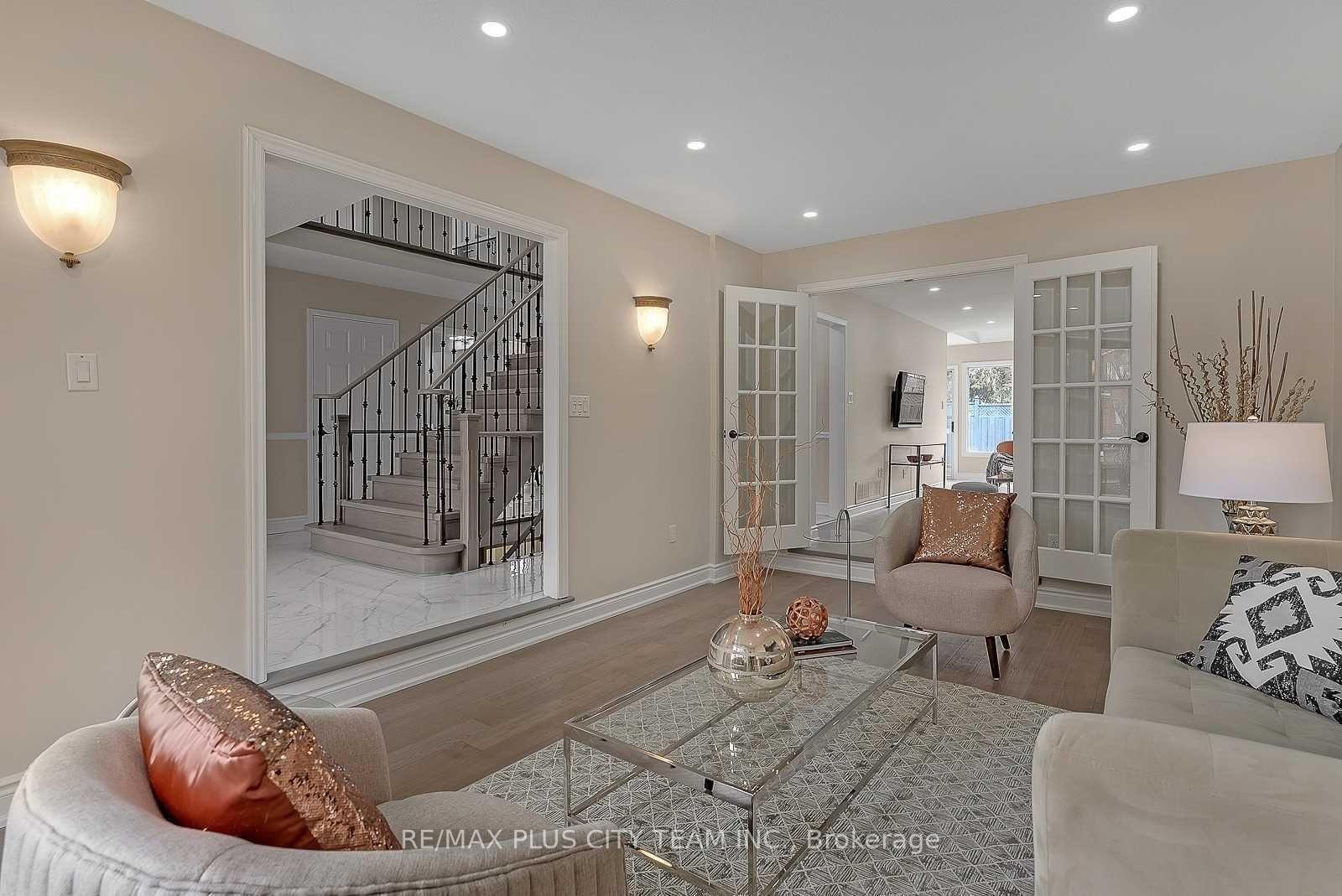 Photo 12 of 1574 Major Oaks Road, Pickering, Brock Ridge — HOMEH
