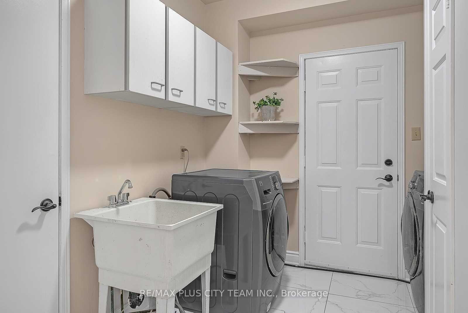 Photo 18 of 1574 Major Oaks Road, Pickering, Brock Ridge — HOMEH