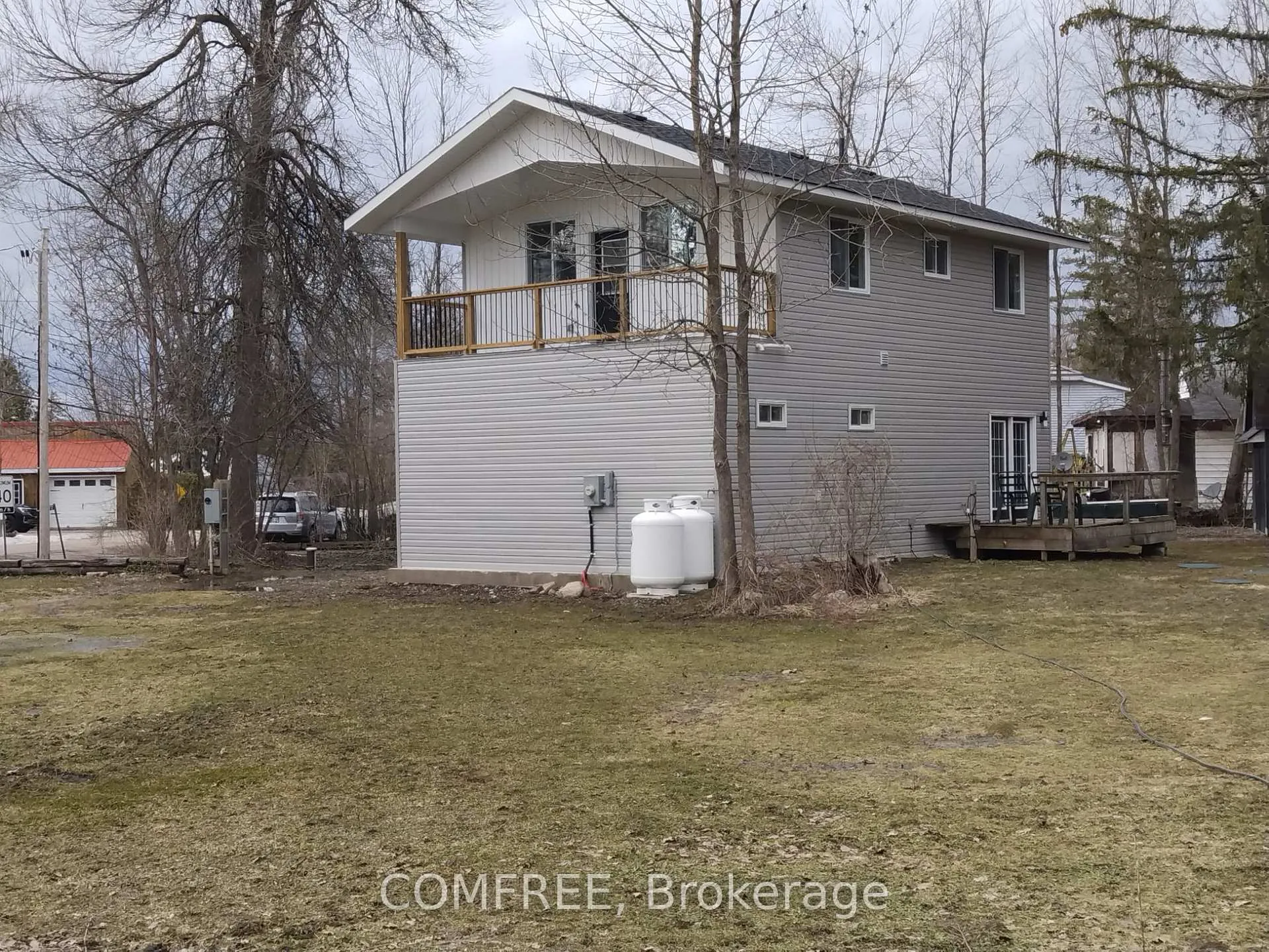 Photo 2 of 7177 Beach Drive, Ramara, Rural Ramara — HOMEH