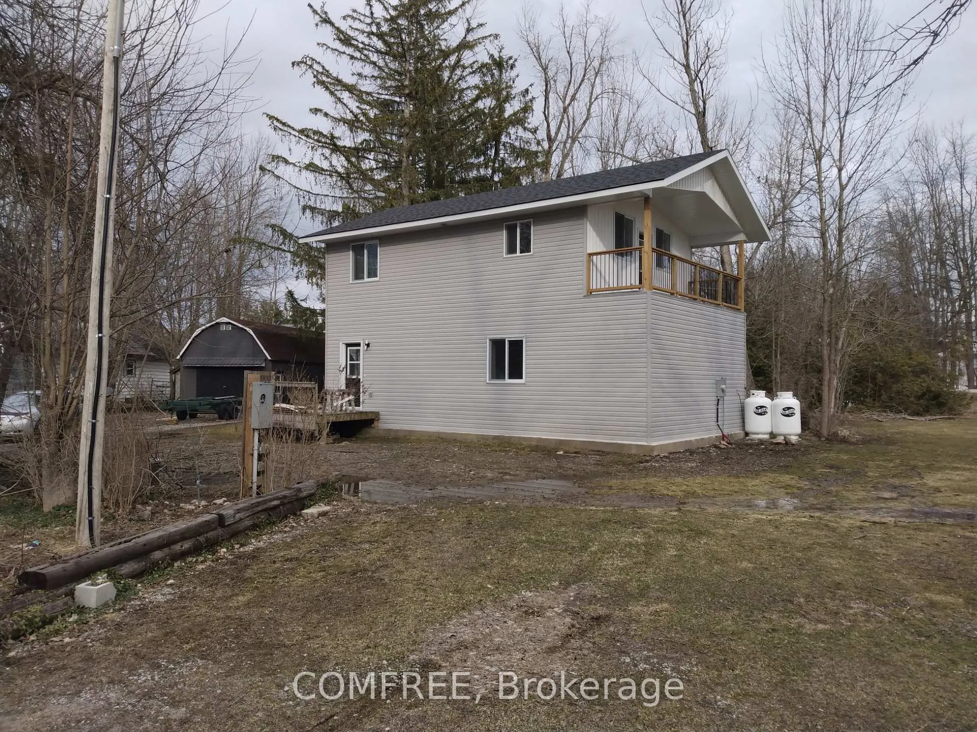 Photo 3 of 7177 Beach Drive, Ramara, Rural Ramara — HOMEH