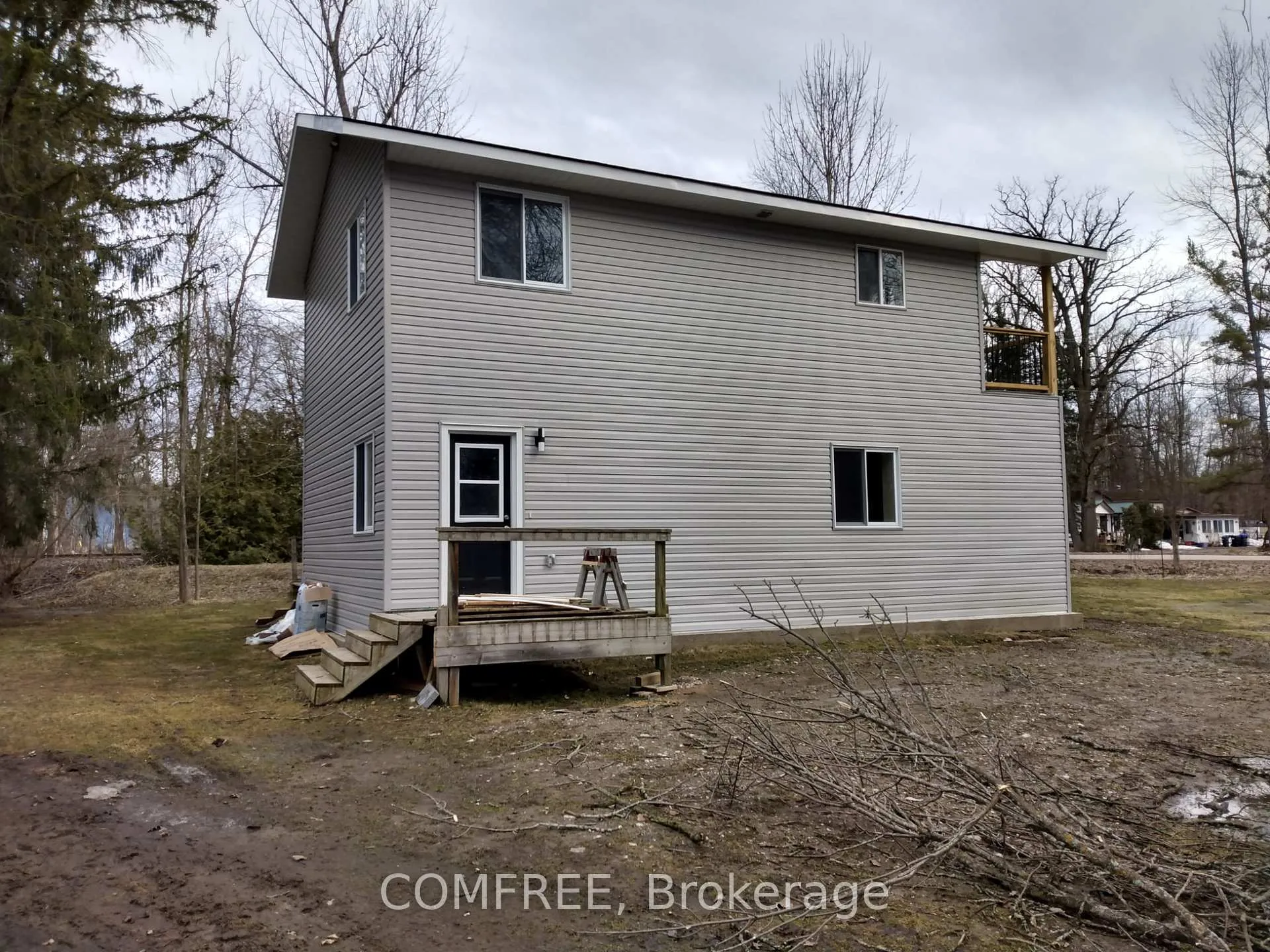 Photo 4 of 7177 Beach Drive, Ramara, Rural Ramara — HOMEH