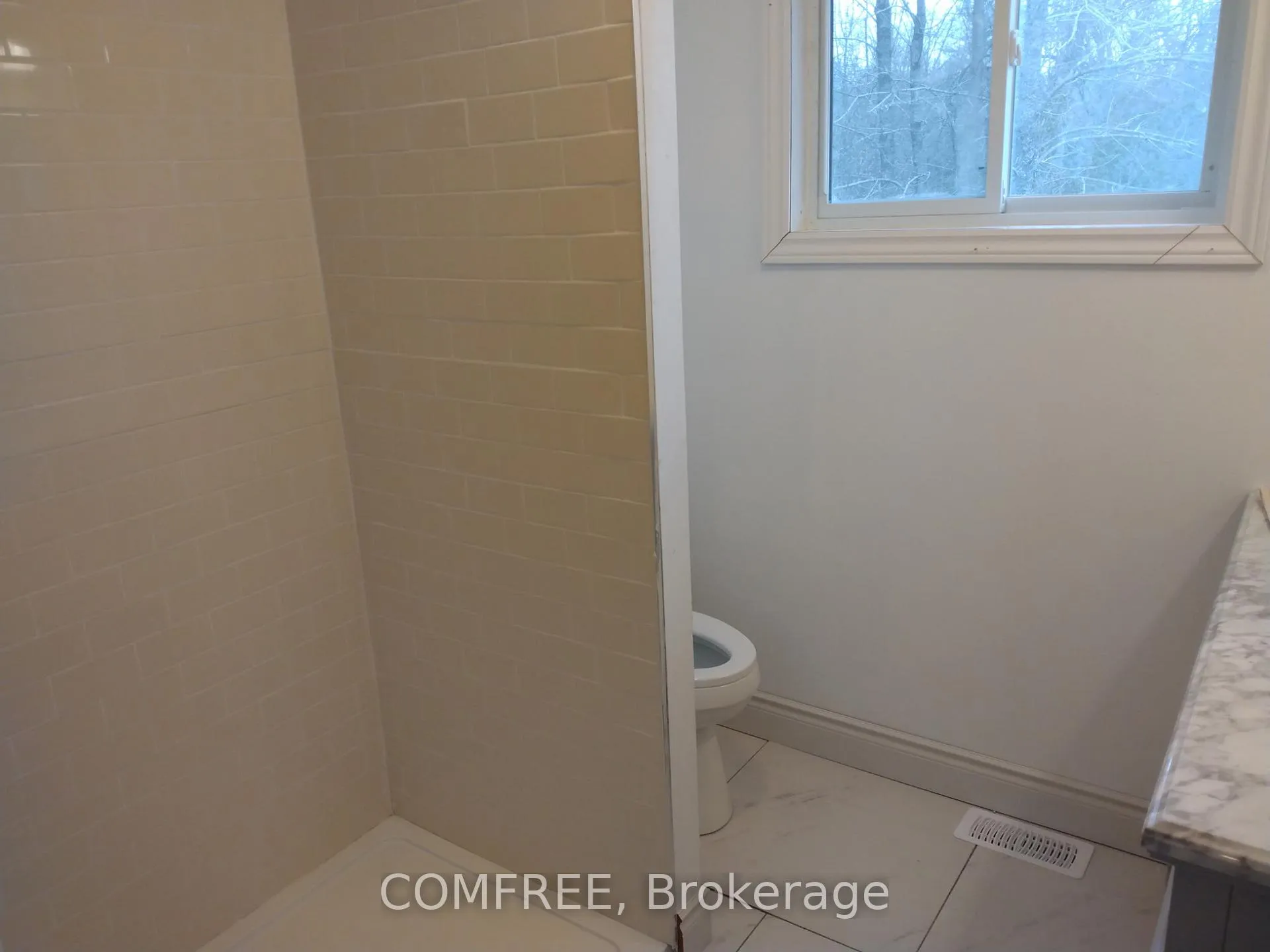 Photo 14 of 7177 Beach Drive, Ramara, Rural Ramara — HOMEH