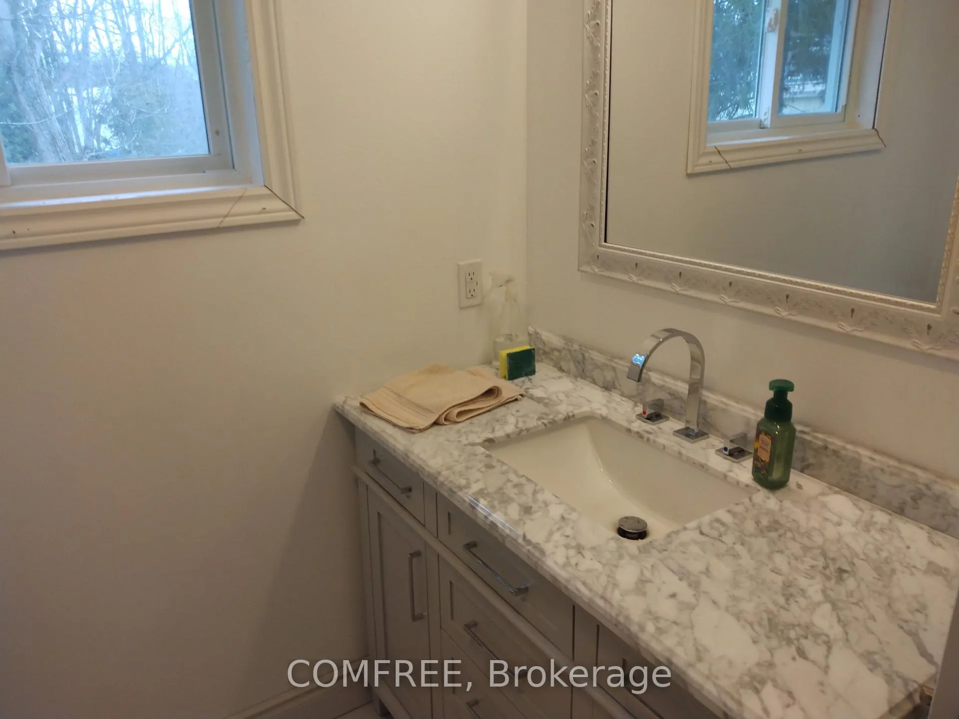 Photo 15 of 7177 Beach Drive, Ramara, Rural Ramara — HOMEH