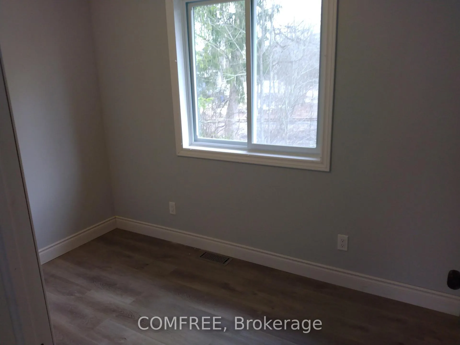 Photo 16 of 7177 Beach Drive, Ramara, Rural Ramara — HOMEH
